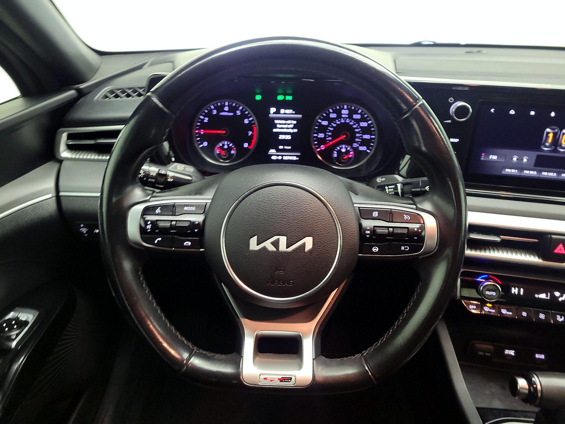 Thumbnail: 2022 Kia K5 - 10