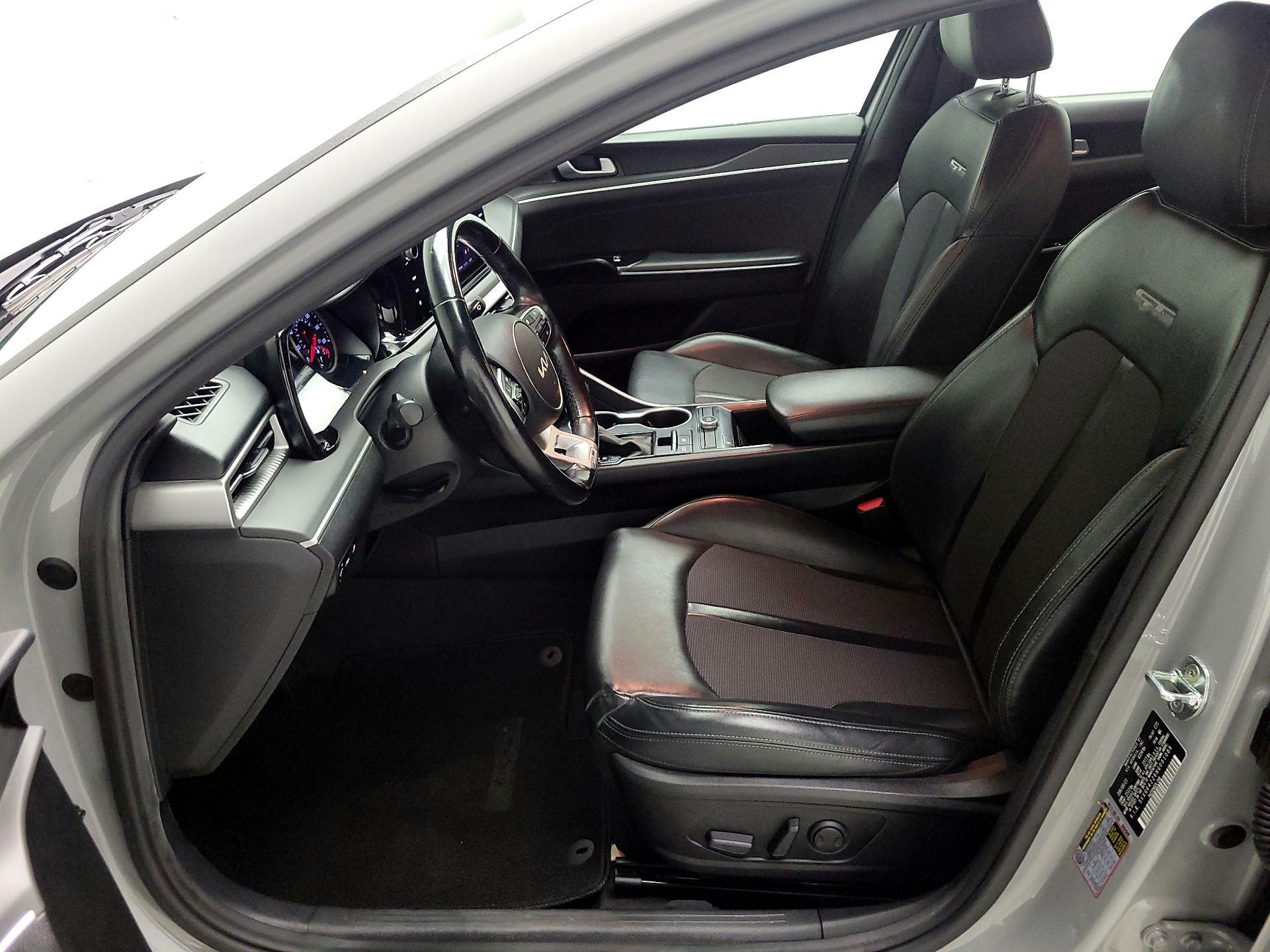 Thumbnail: 2022 Kia K5 - 11