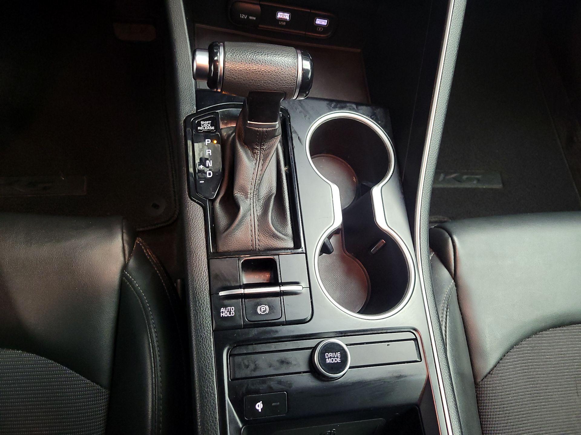 Thumbnail: 2022 Kia K5 - 17