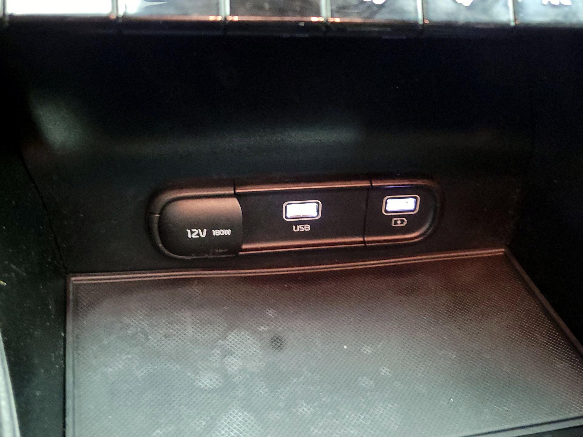 Thumbnail: 2022 Kia K5 - 18