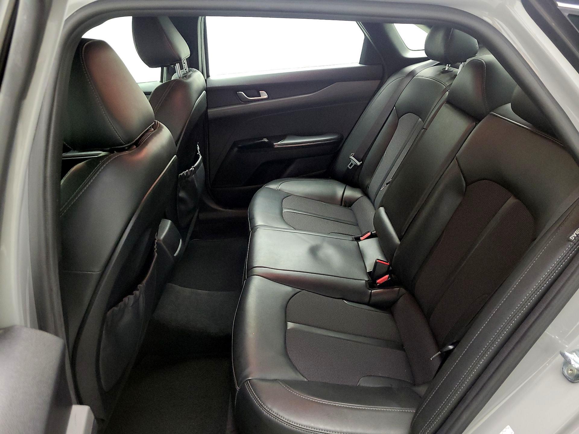 Thumbnail: 2022 Kia K5 - 19