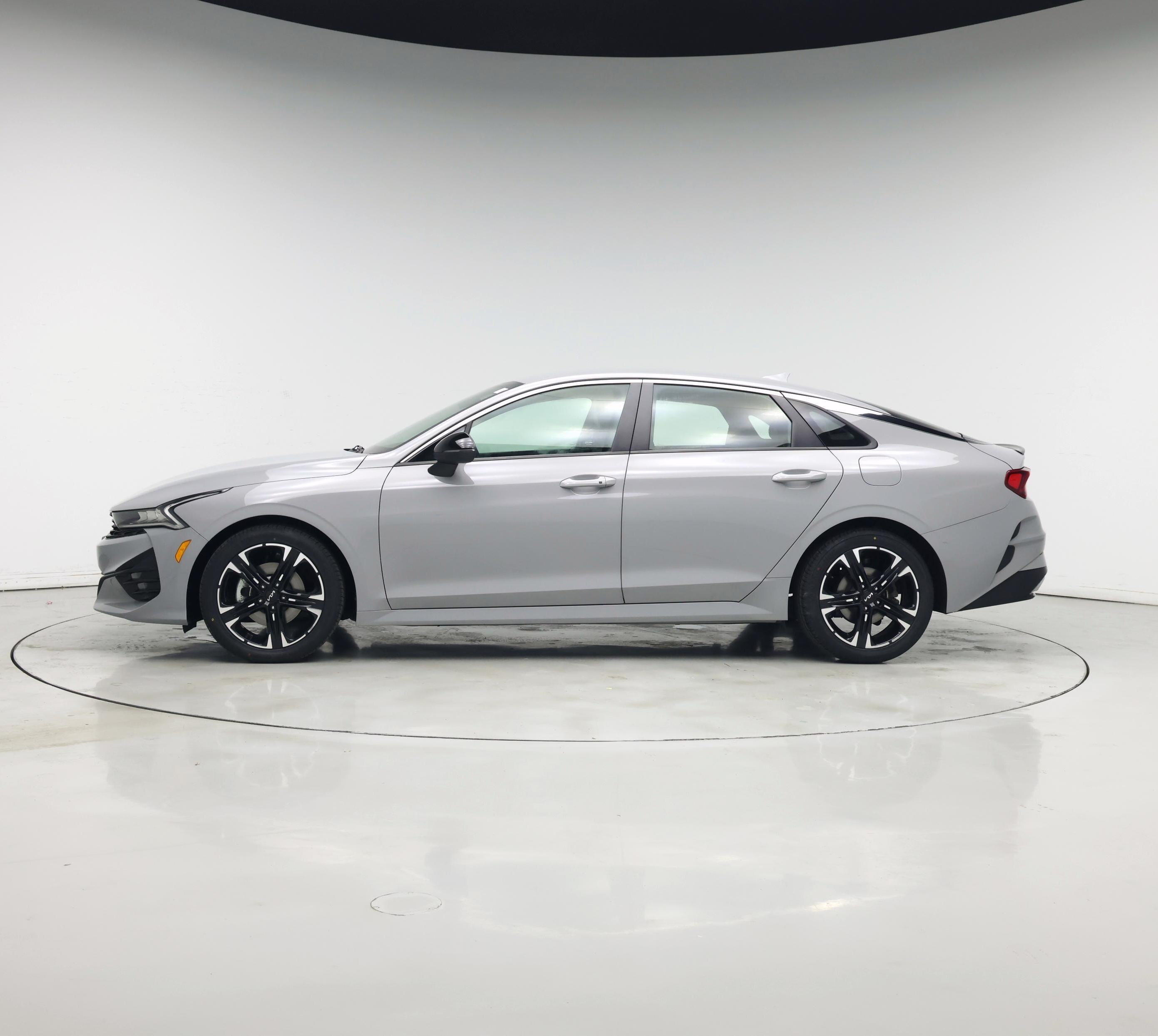 Thumbnail: 2022 Kia K5 - 3