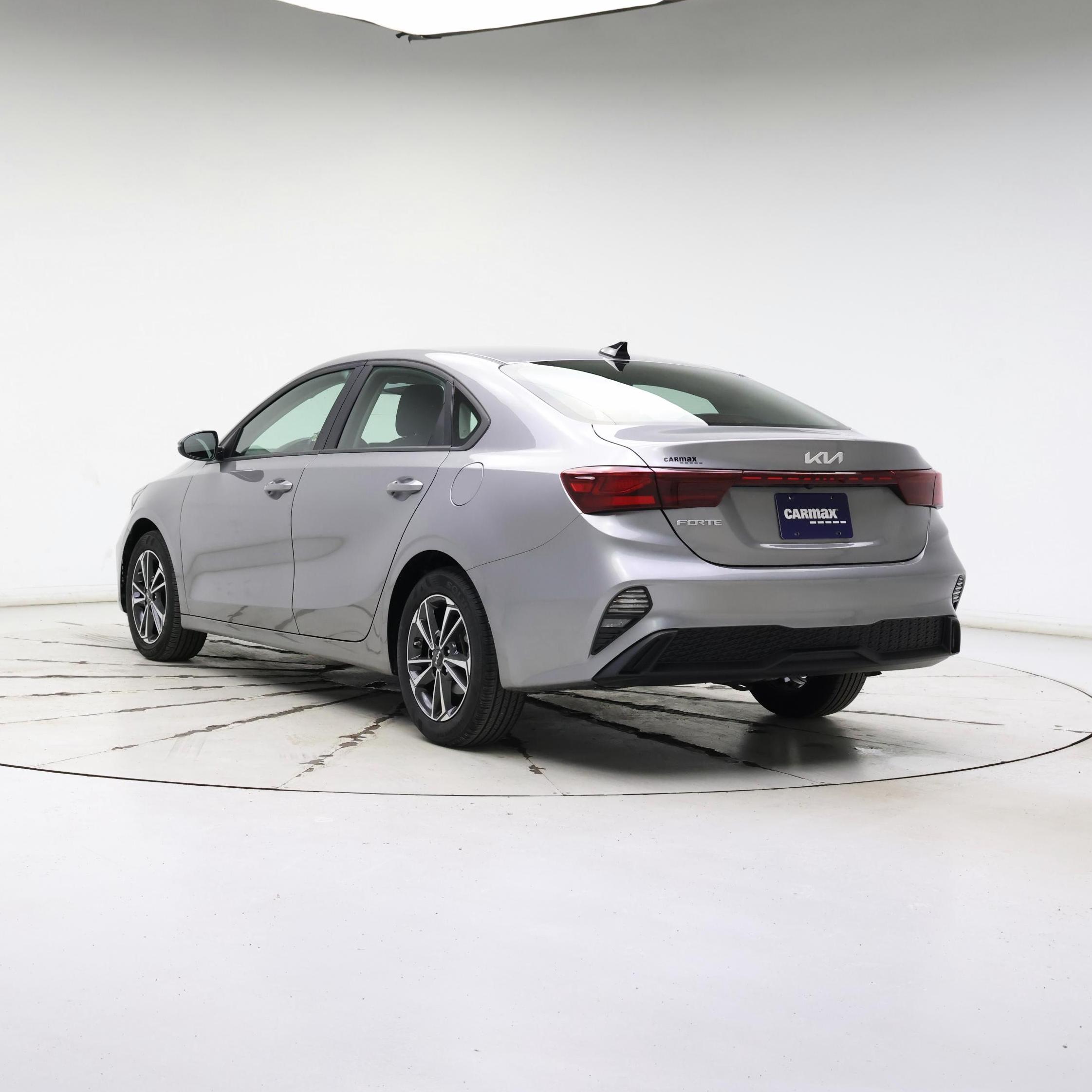 Thumbnail: 2023 Kia Forte - 2