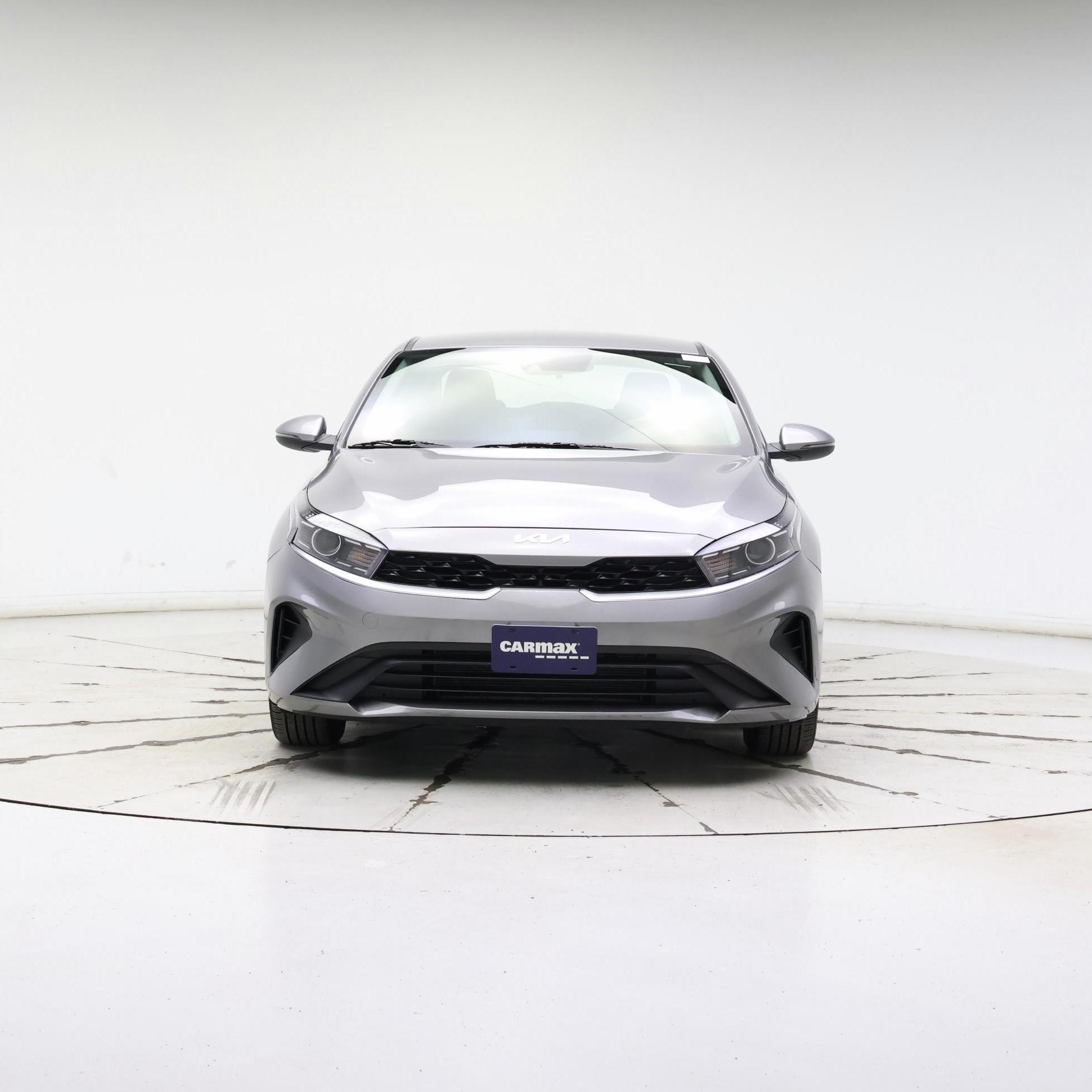 Thumbnail: 2023 Kia Forte - 5