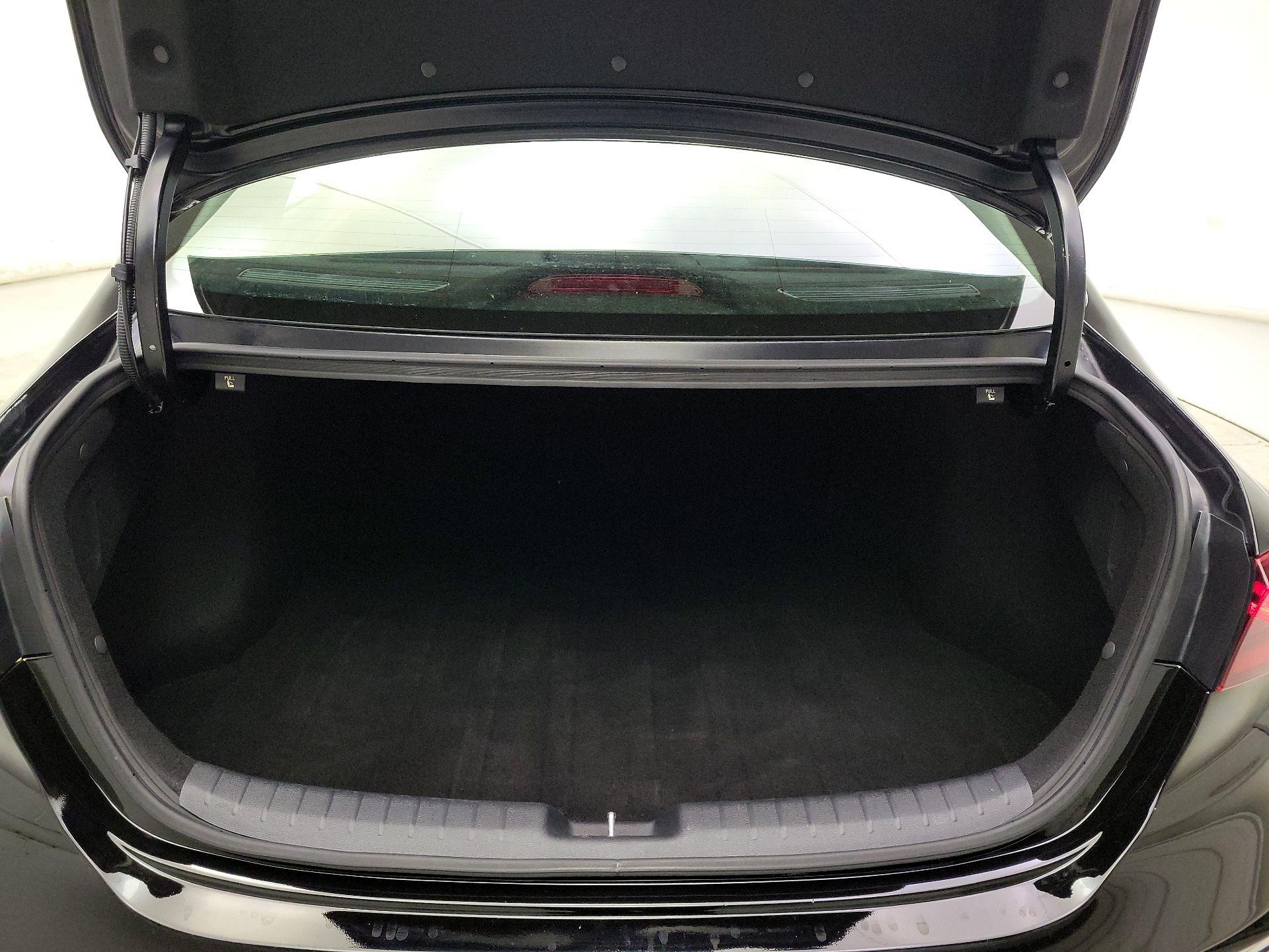 Thumbnail: 2020 Kia Forte - 20