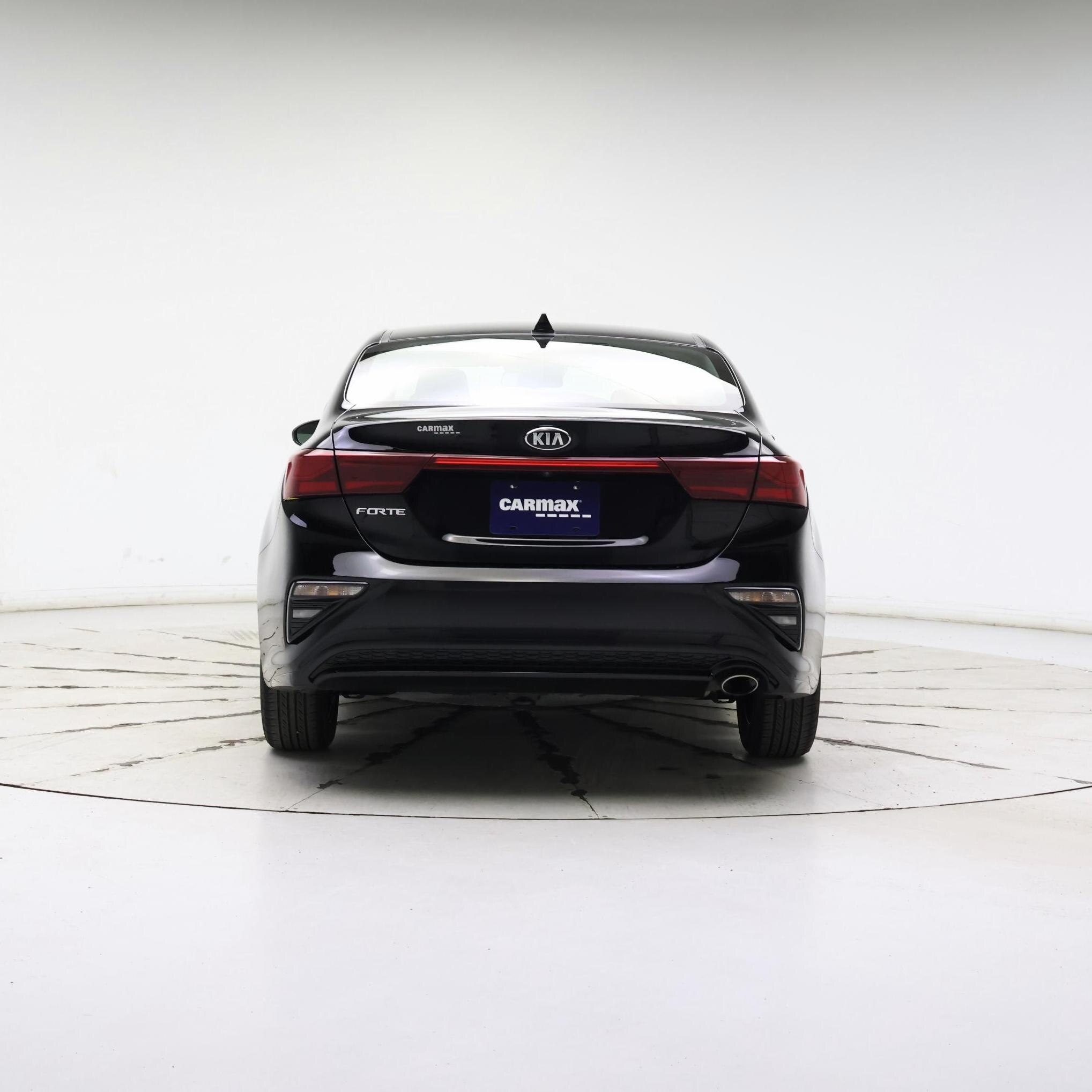 Thumbnail: 2020 Kia Forte - 6