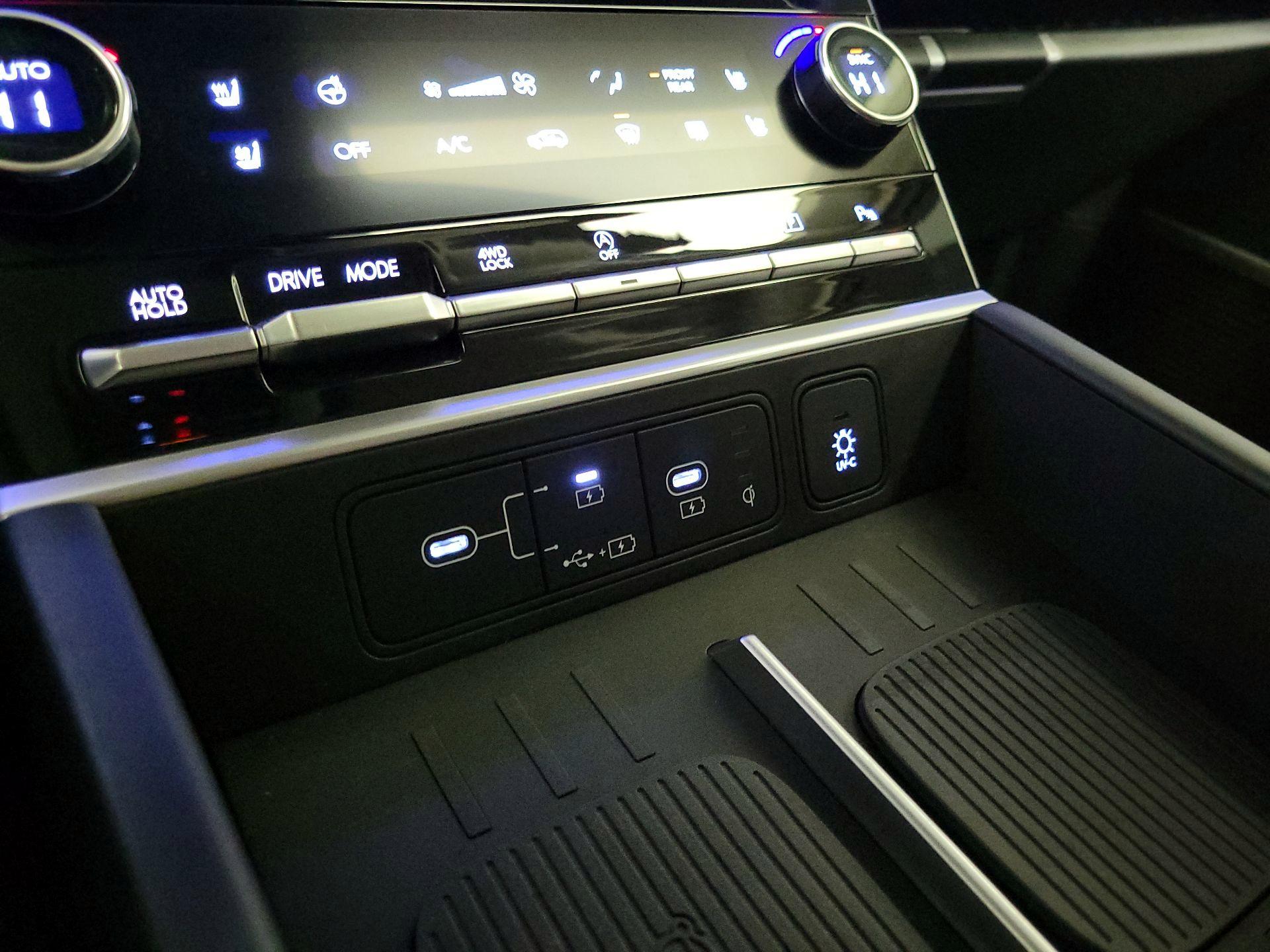 Thumbnail: 2024 Hyundai Santa Fe - 19