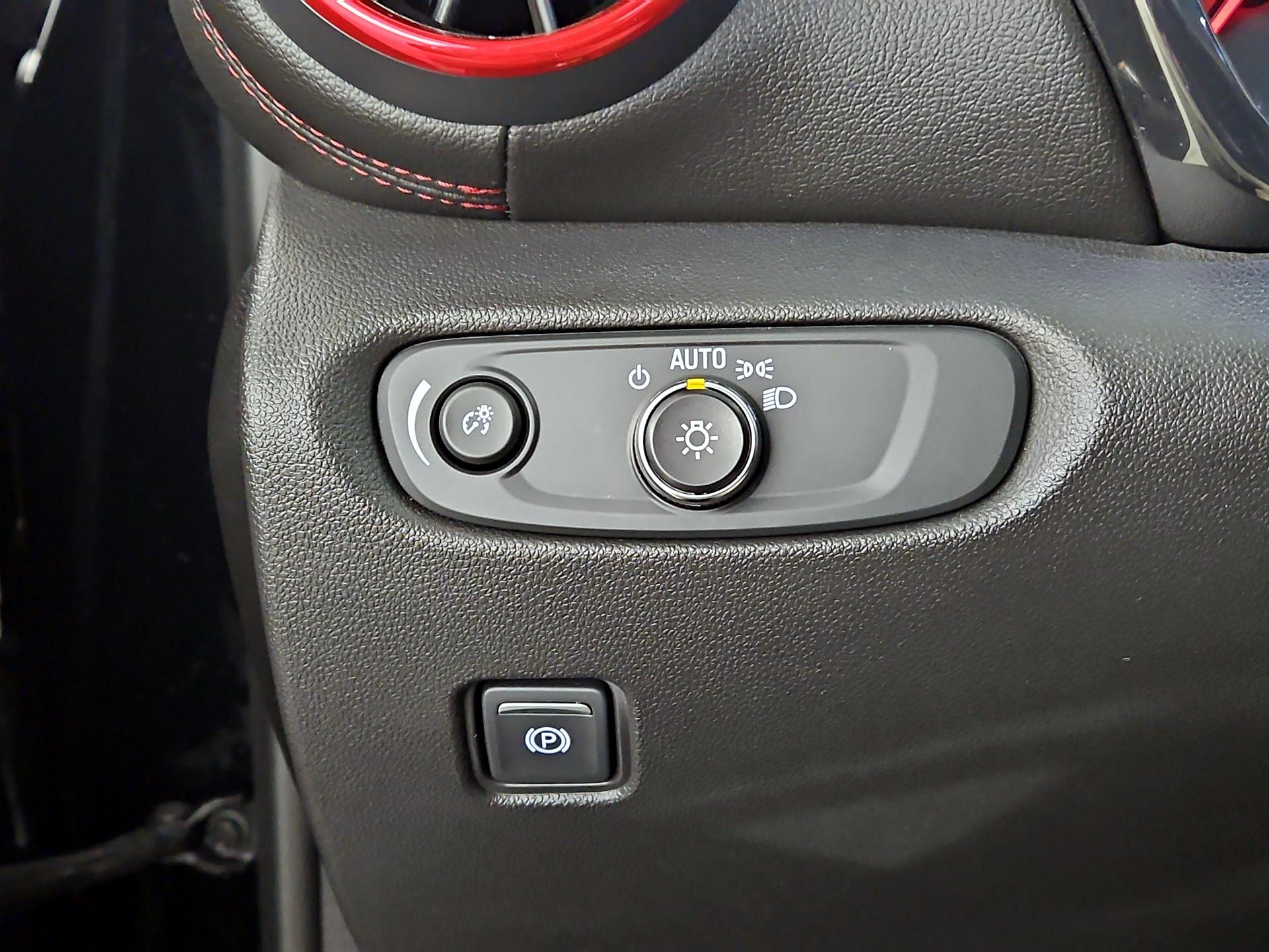 Thumbnail: 2021 Chevrolet Blazer - 13