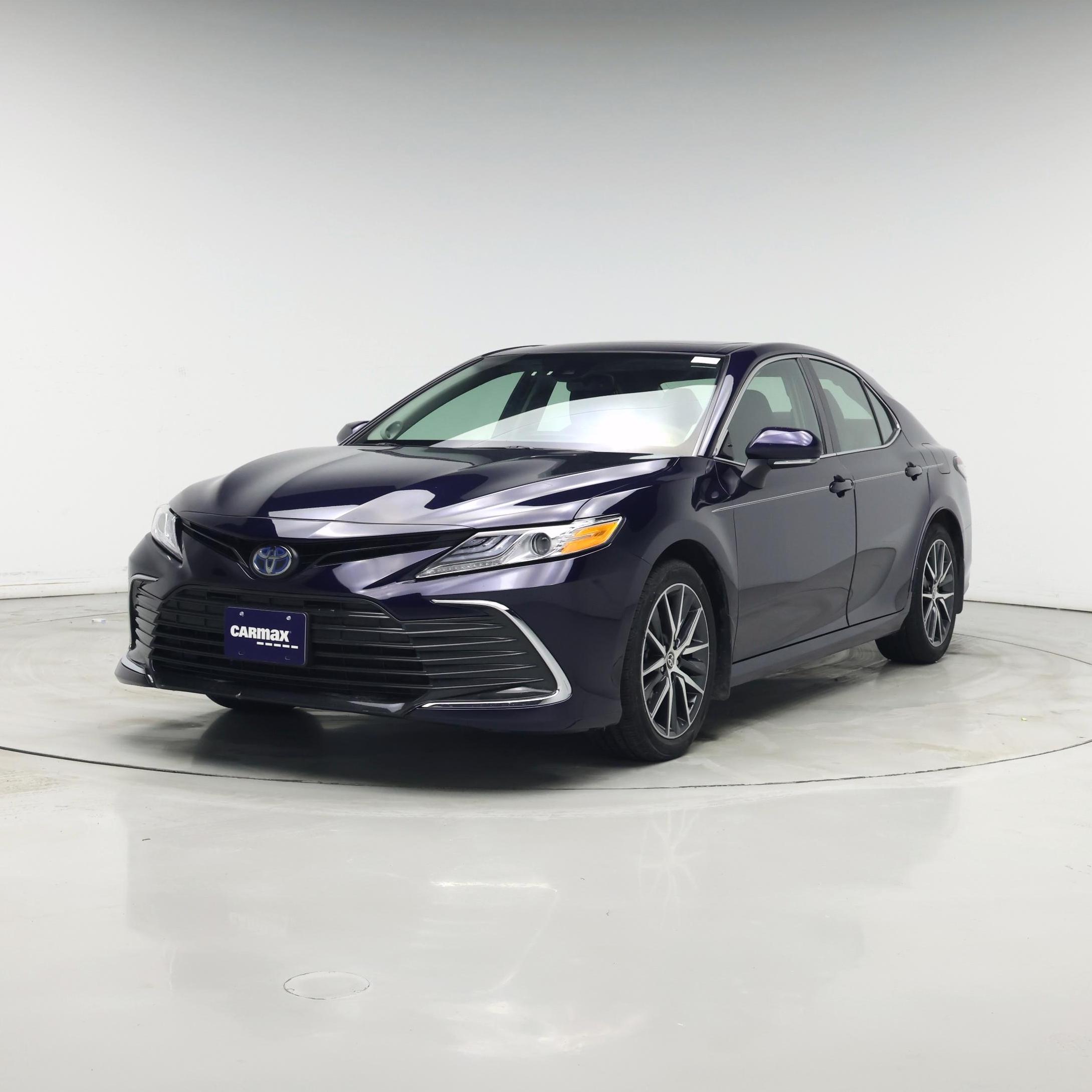Thumbnail: 2022 Toyota Camry - 4