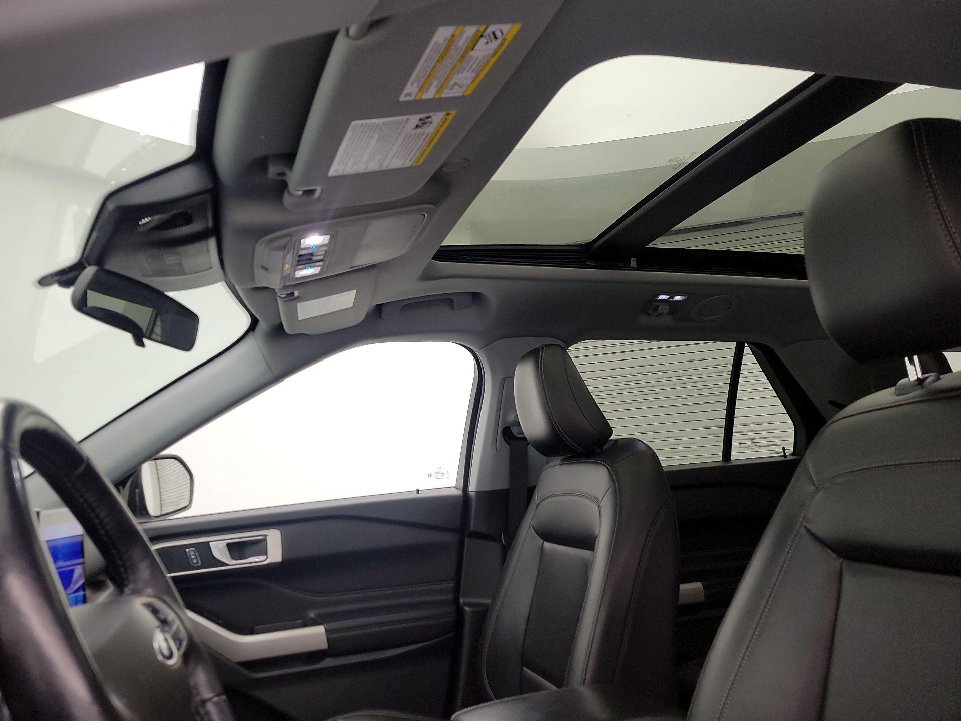 Thumbnail: 2022 Ford Explorer - 19