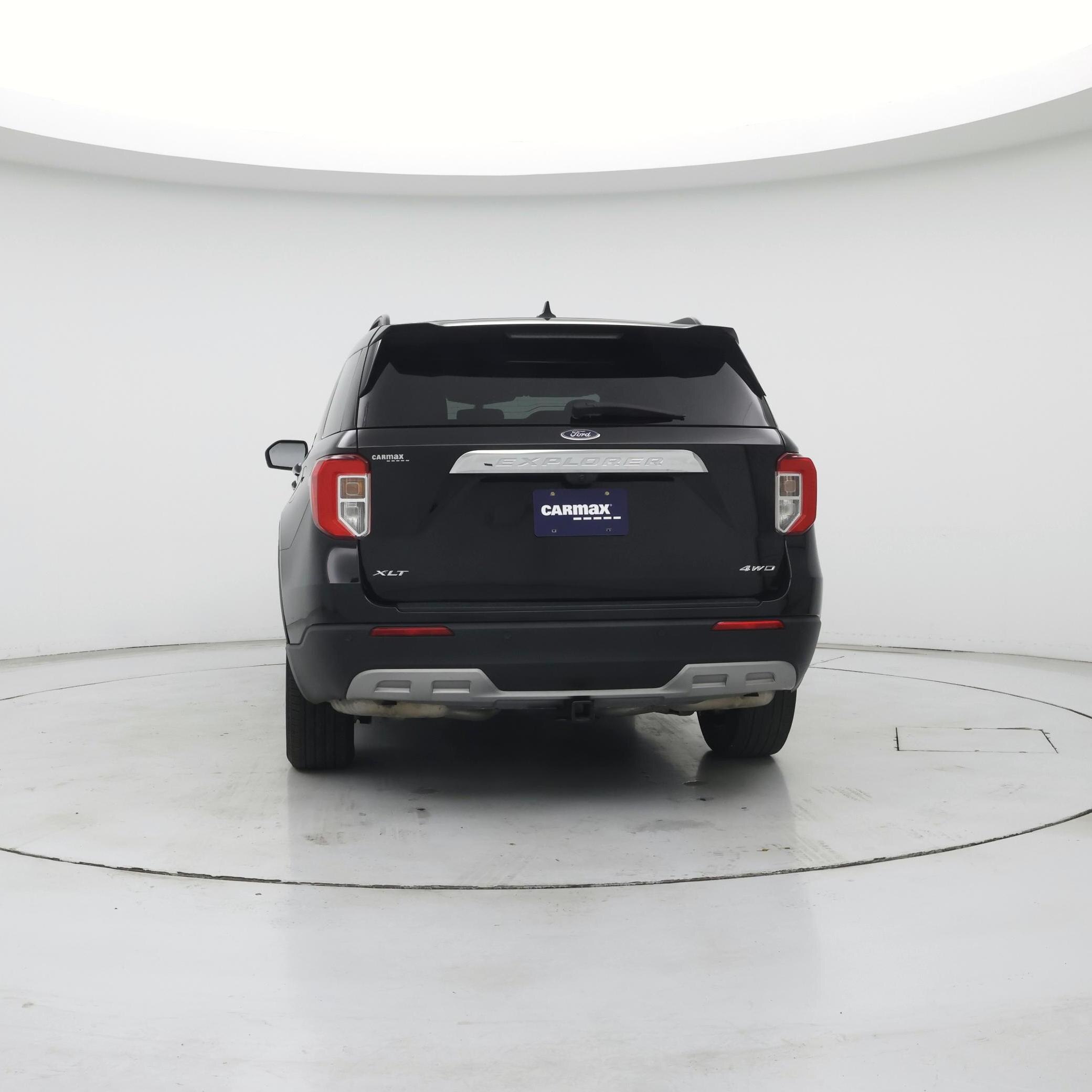 Thumbnail: 2022 Ford Explorer - 6