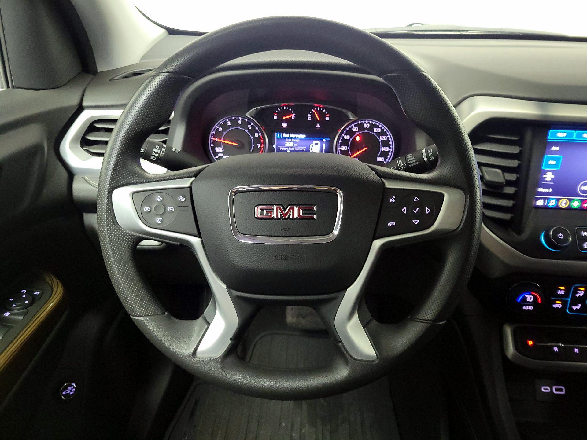 Thumbnail: 2023 GMC Acadia - 10