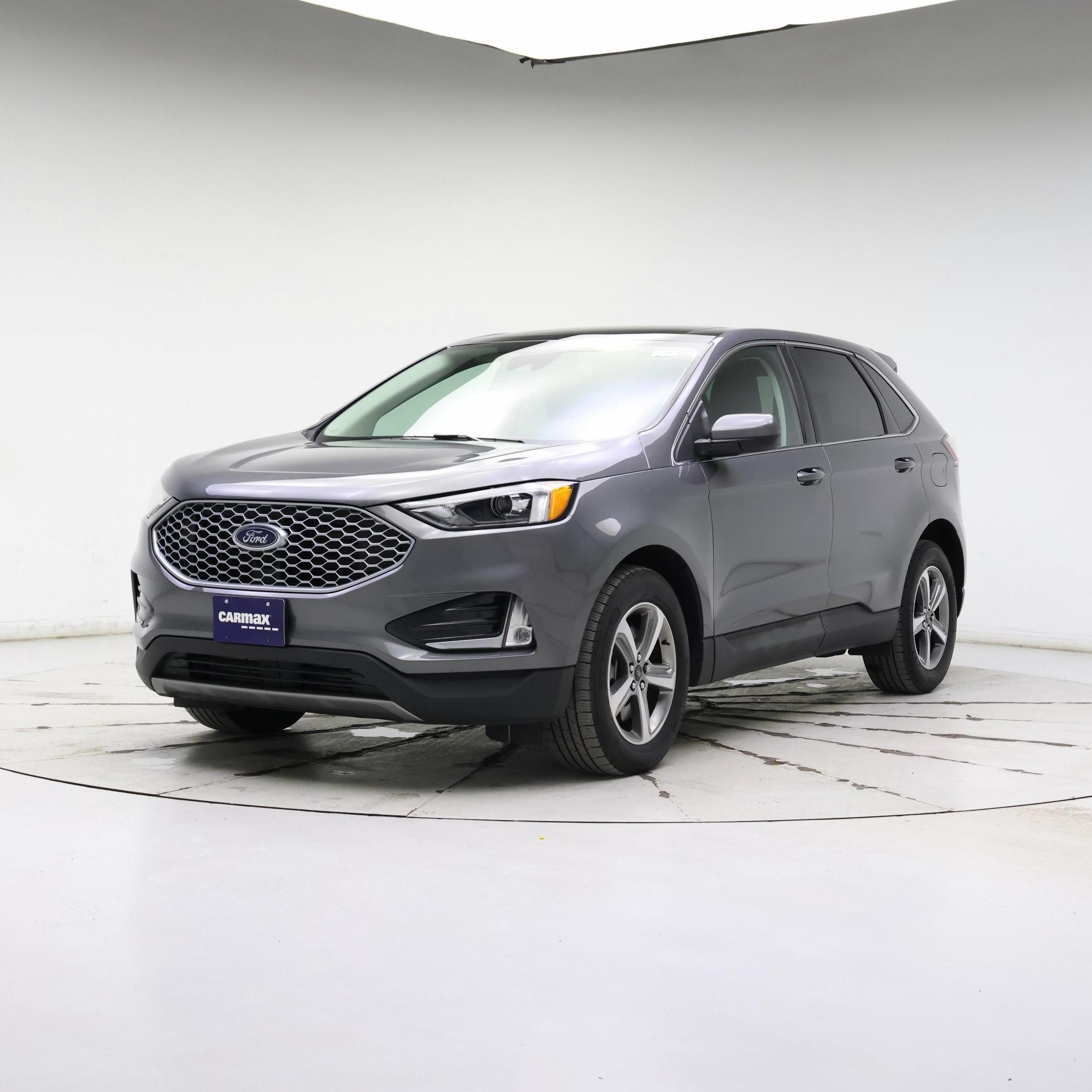 Thumbnail: 2023 Ford Edge - 4