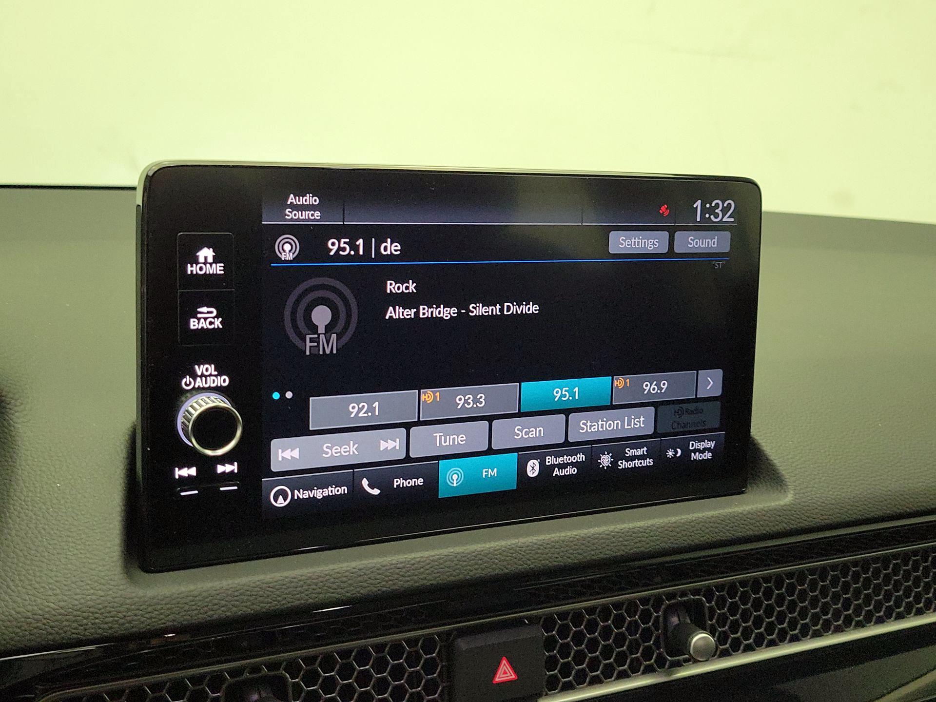 Thumbnail: 2023 Honda Civic - 16