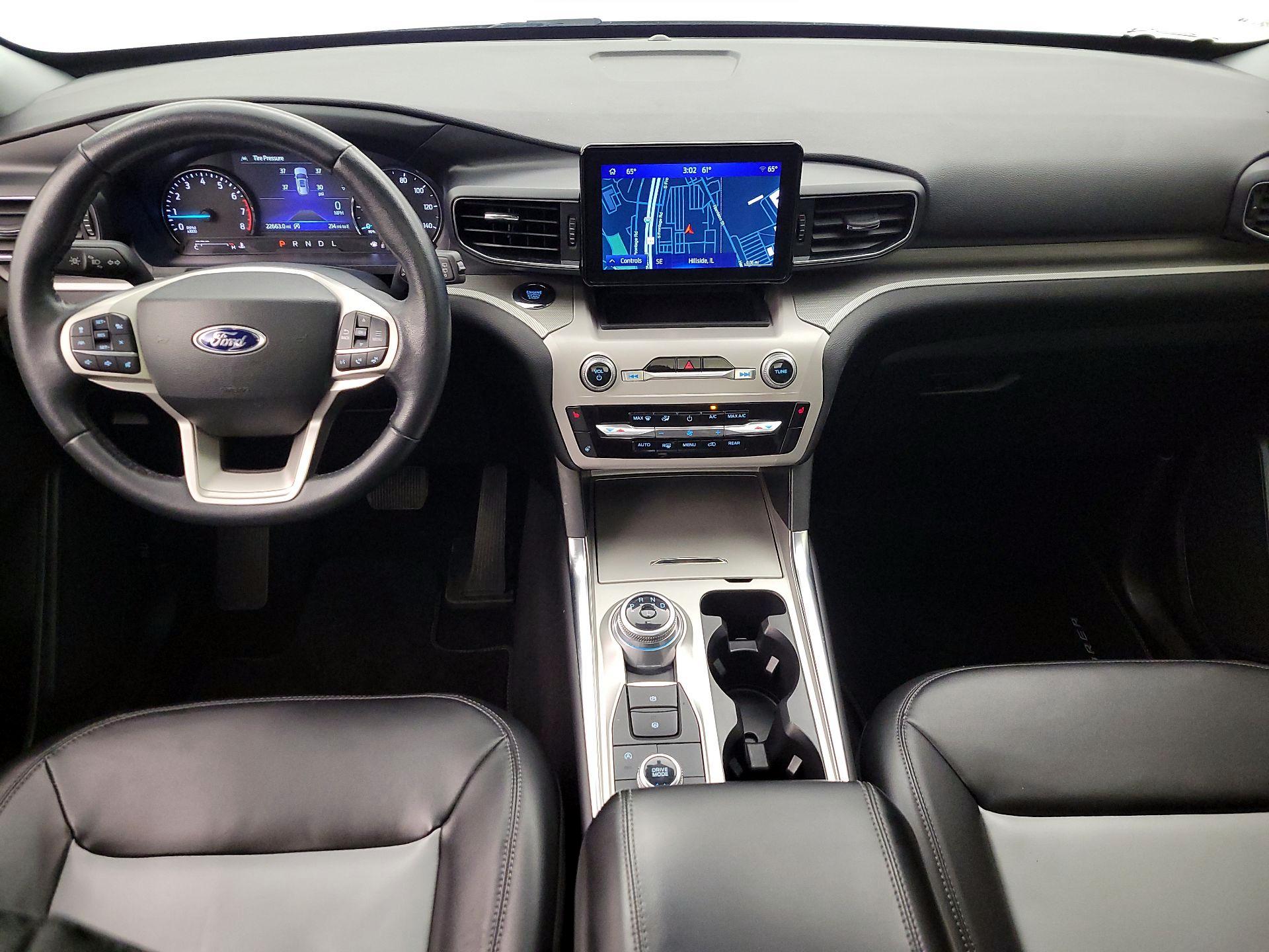 Thumbnail: 2023 Ford Explorer - 9