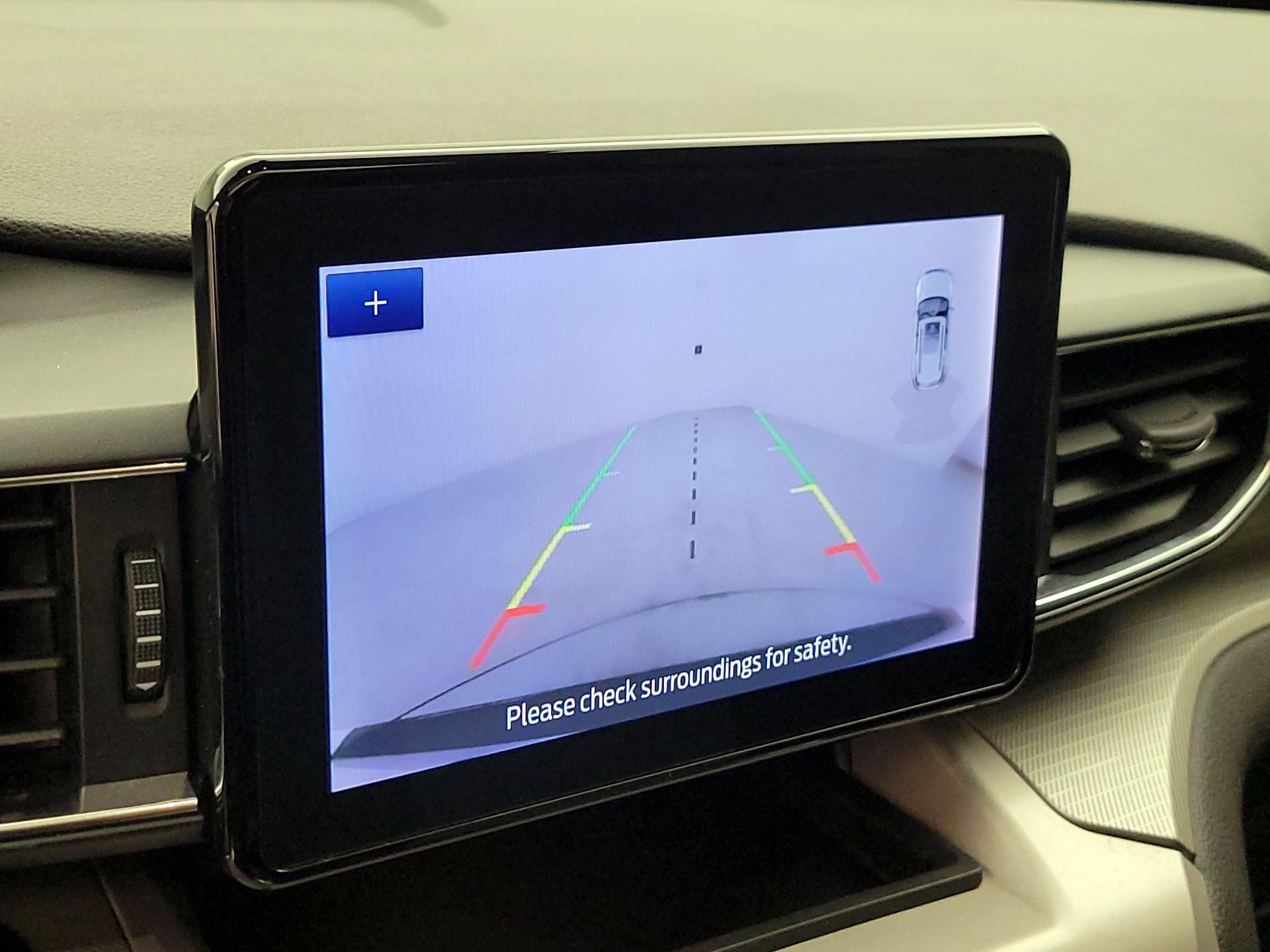 Thumbnail: 2023 Ford Explorer - 15