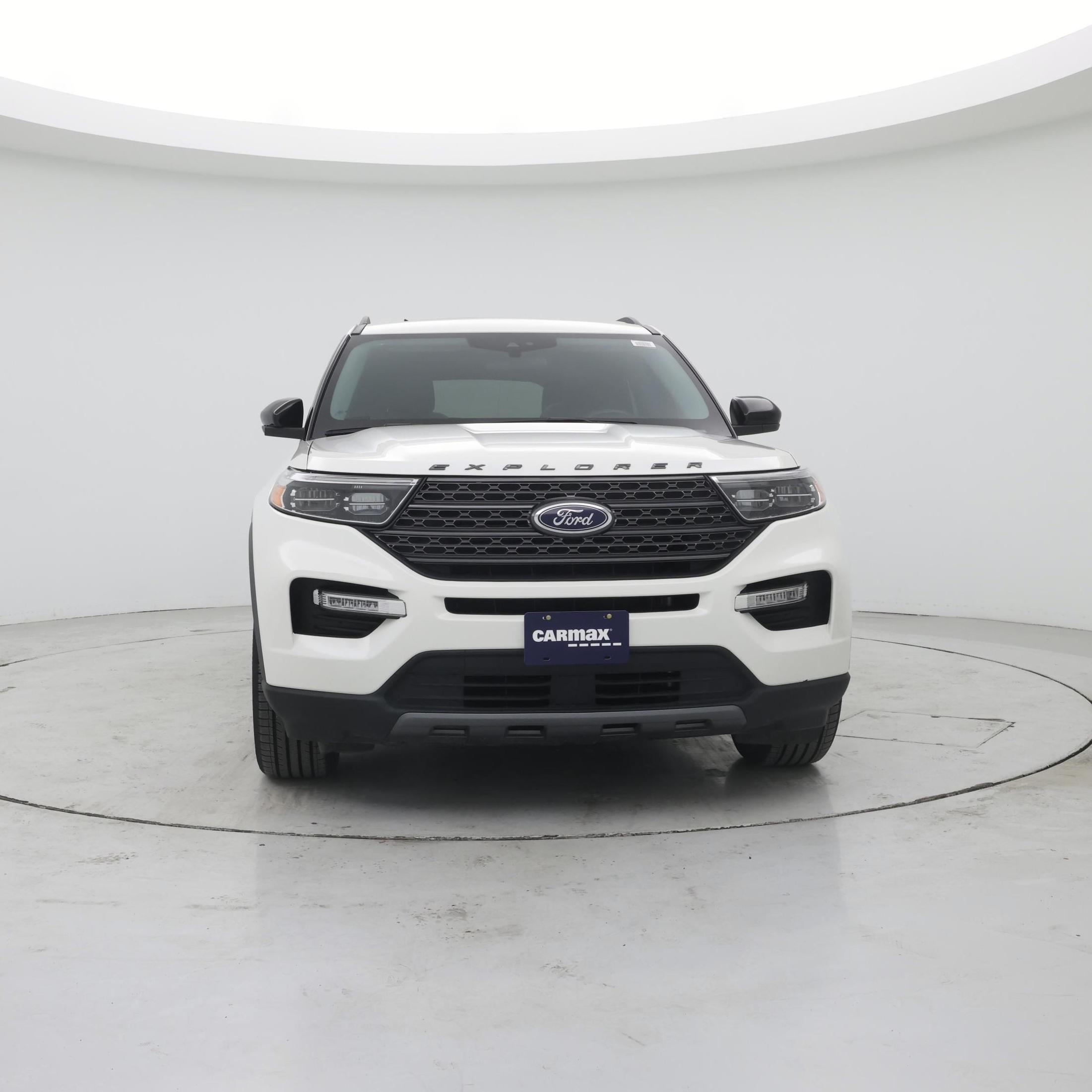 Thumbnail: 2023 Ford Explorer - 5
