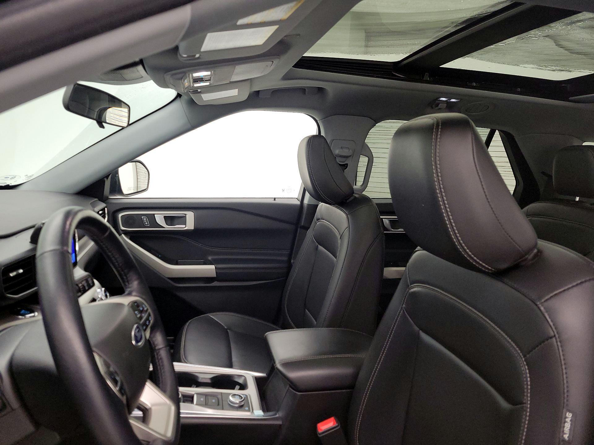 Thumbnail: 2022 Ford Explorer - 19