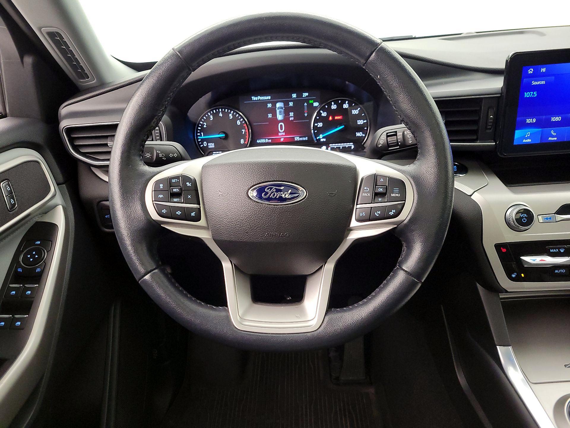 Thumbnail: 2022 Ford Explorer - 10