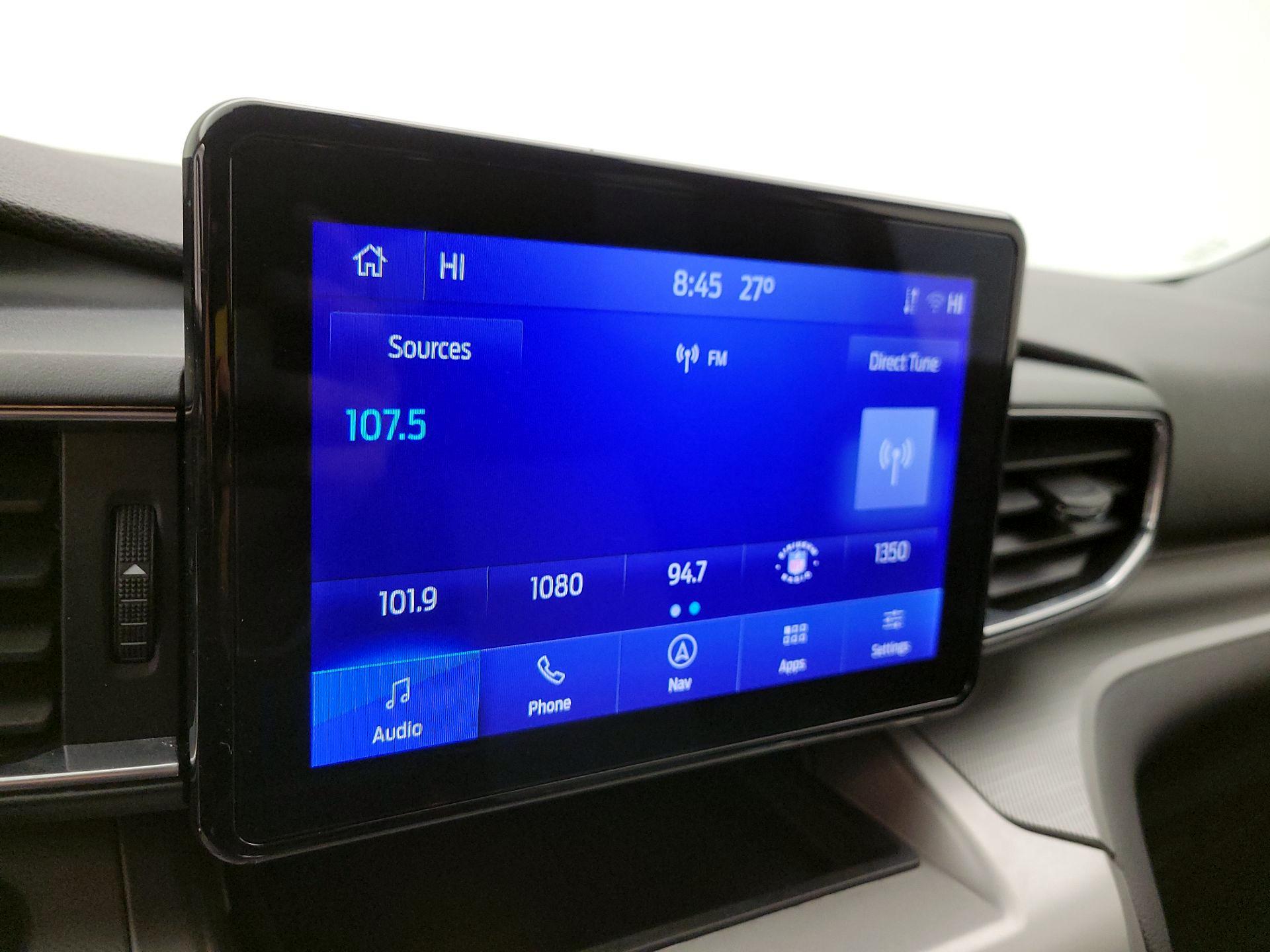 Thumbnail: 2022 Ford Explorer - 16