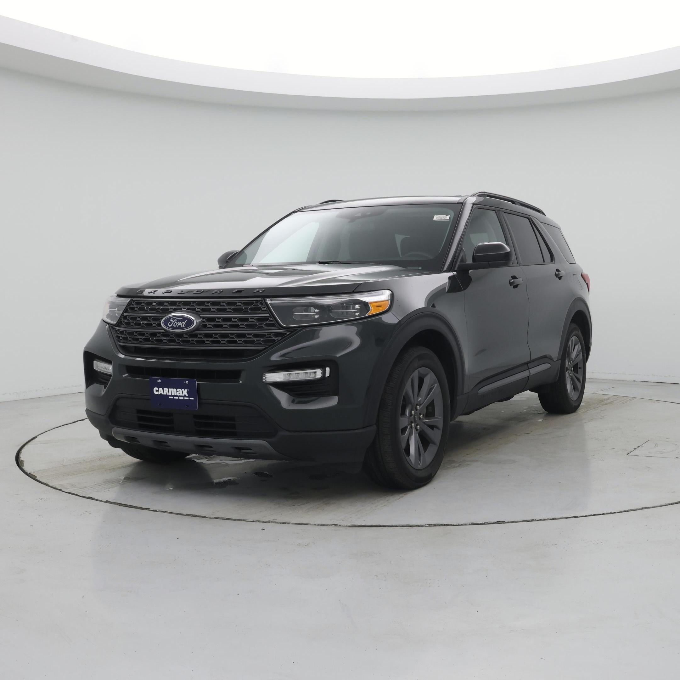 Thumbnail: 2022 Ford Explorer - 4