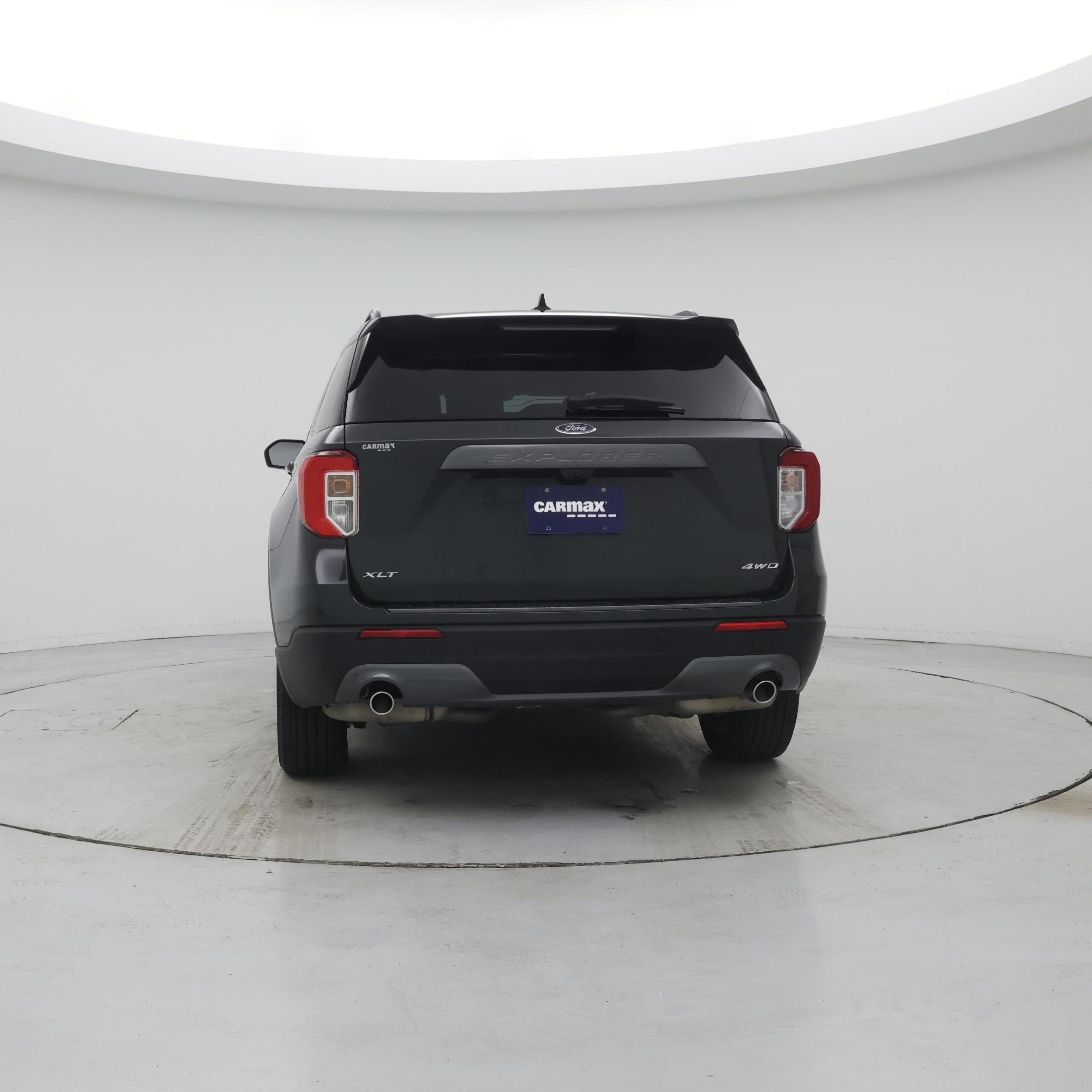 Thumbnail: 2022 Ford Explorer - 6