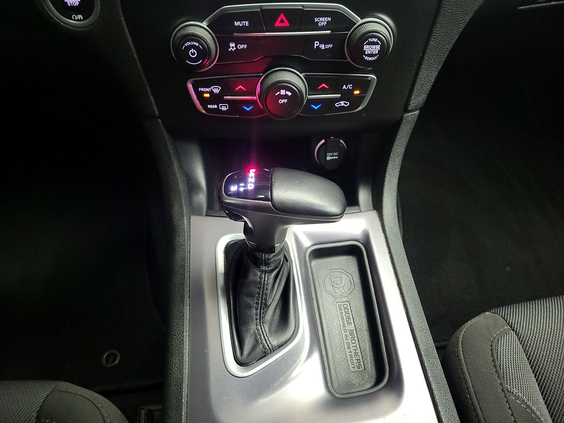 Thumbnail: 2021 Dodge Charger - 16