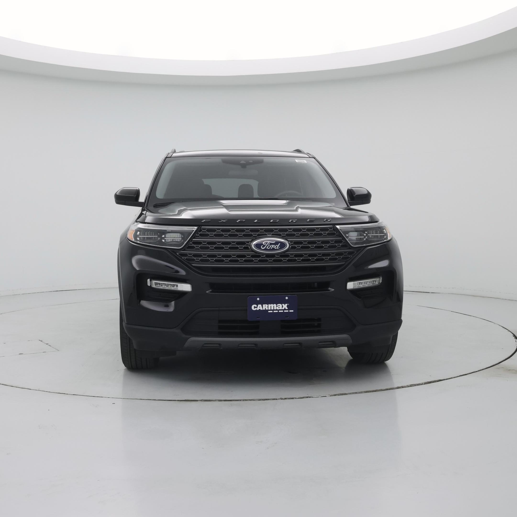 Thumbnail: 2023 Ford Explorer - 5