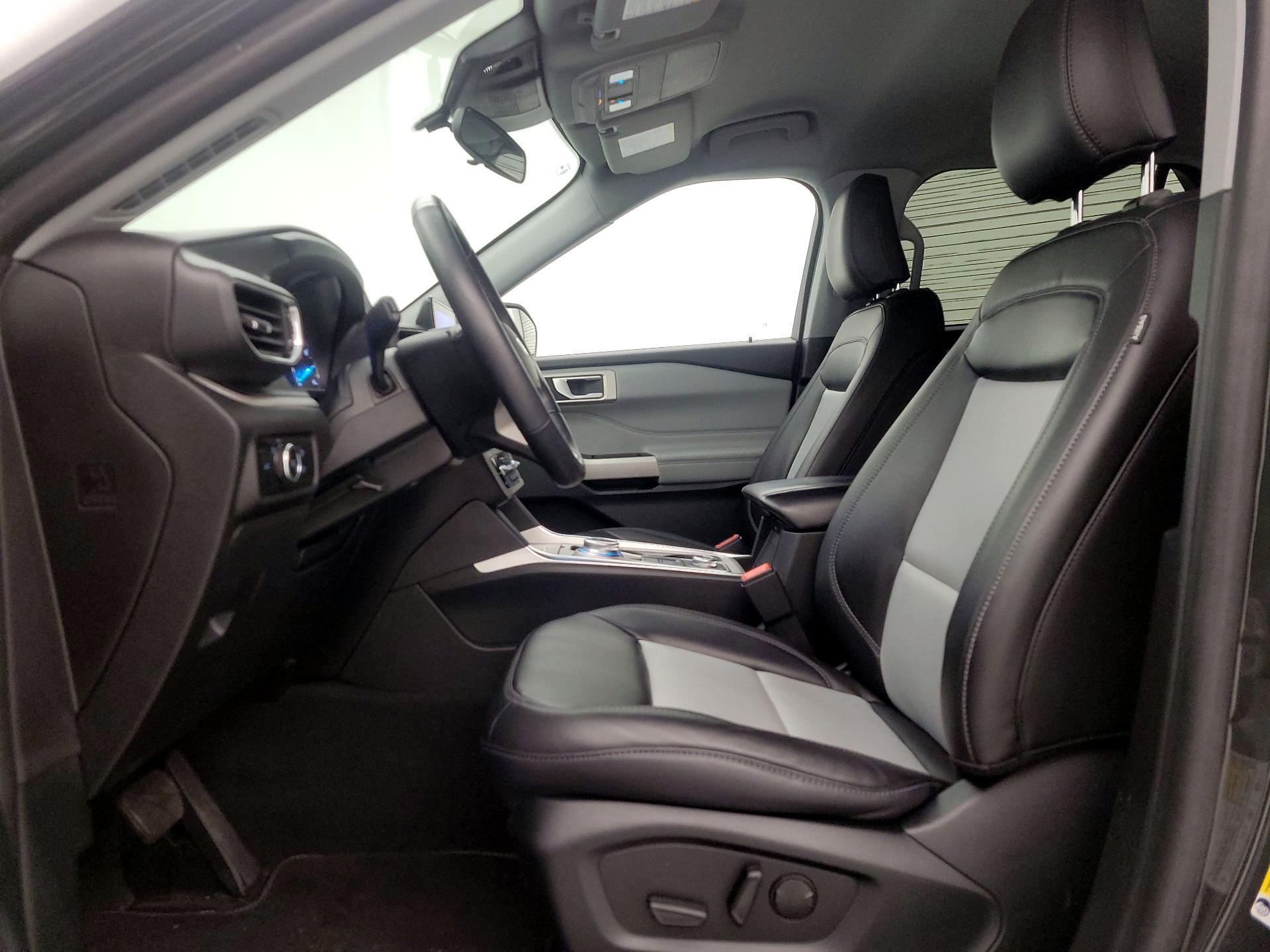 Thumbnail: 2023 Ford Explorer - 11