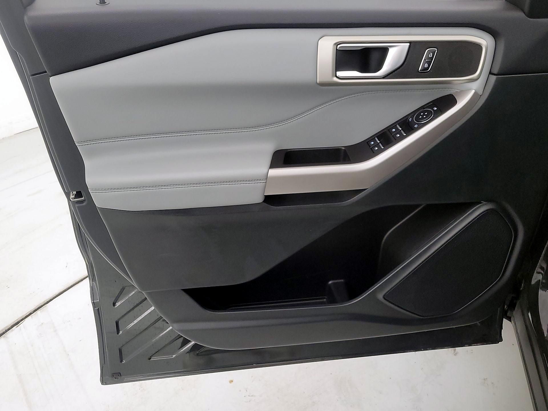 Thumbnail: 2023 Ford Explorer - 12