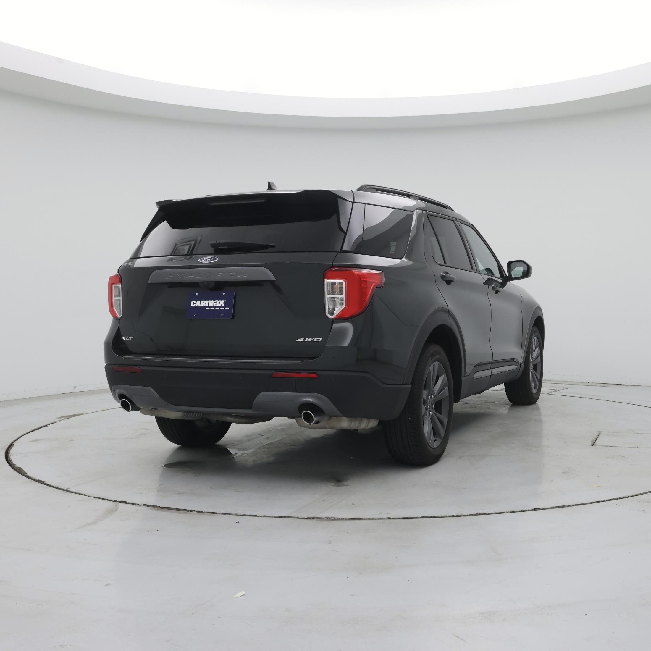 Thumbnail: 2023 Ford Explorer - 8