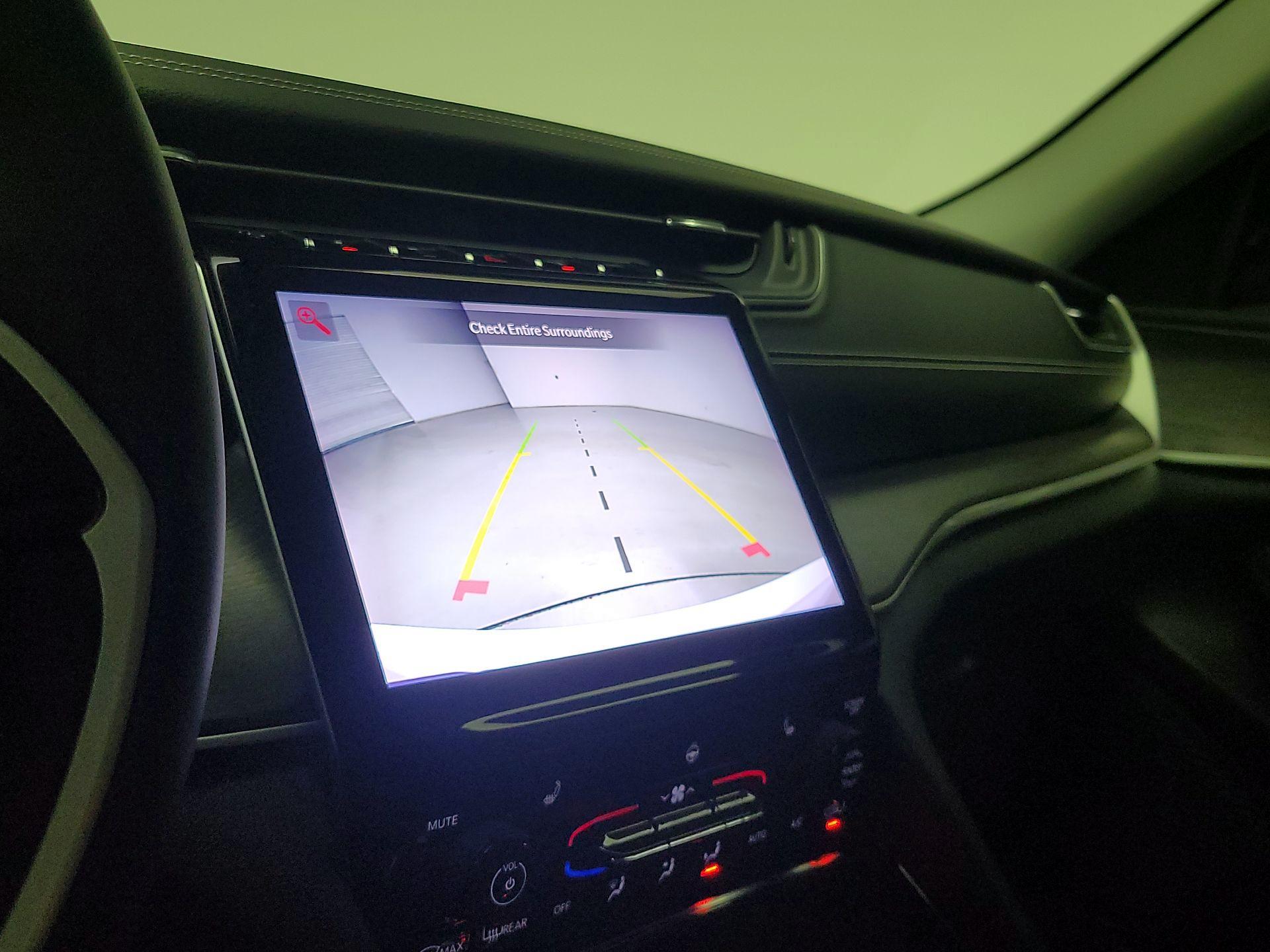 Thumbnail: 2023 Jeep Grand Cherokee - 15