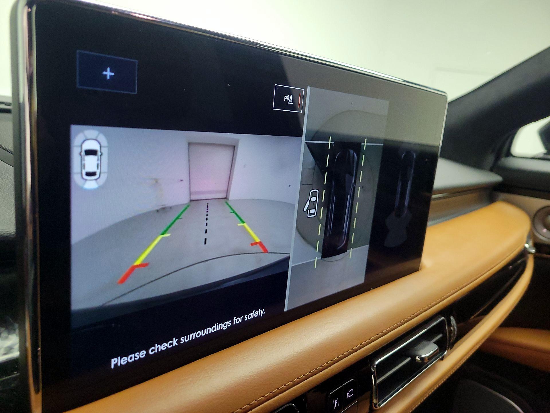 Thumbnail: 2022 Lincoln Nautilus - 13