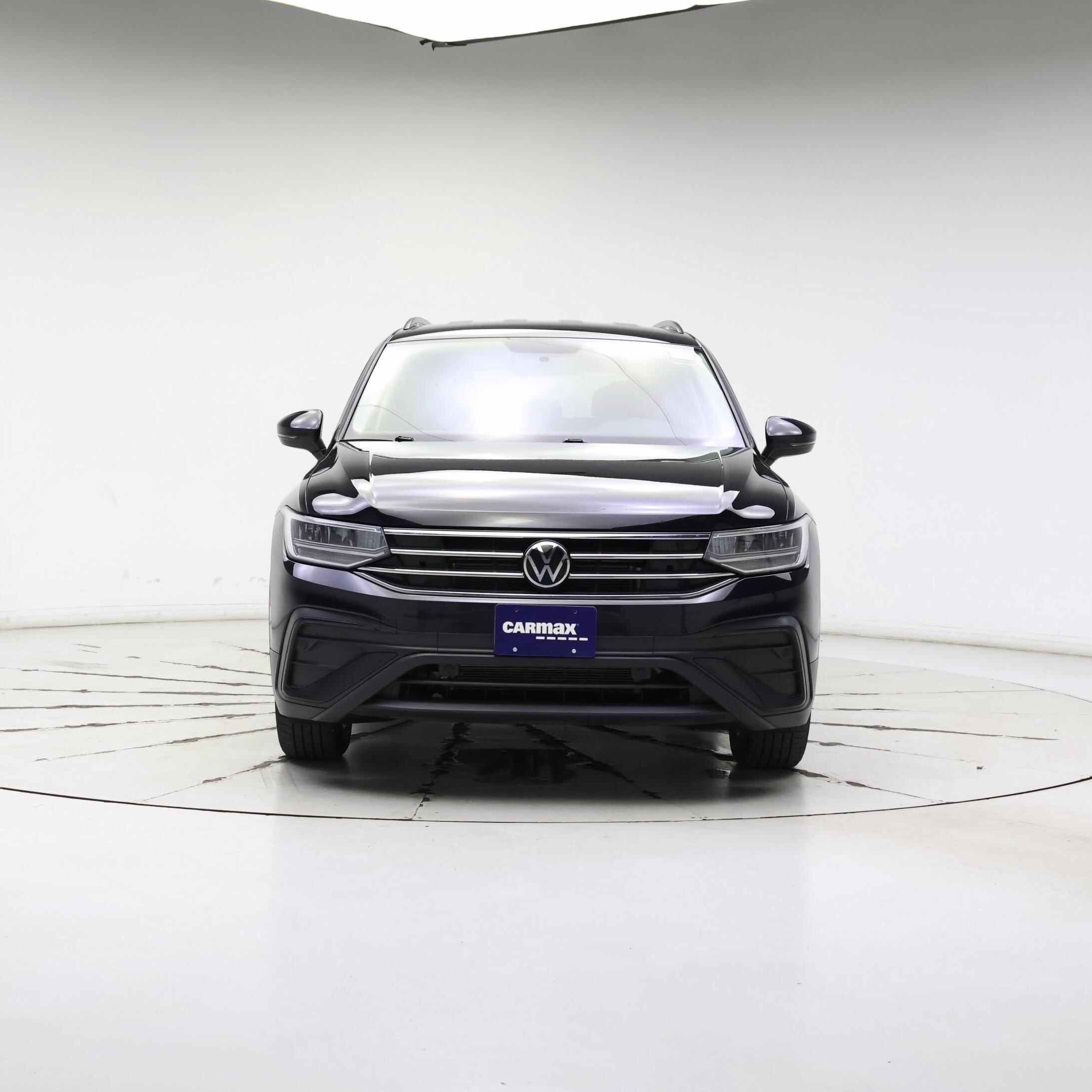 Thumbnail: 2022 Volkswagen Tiguan - 5