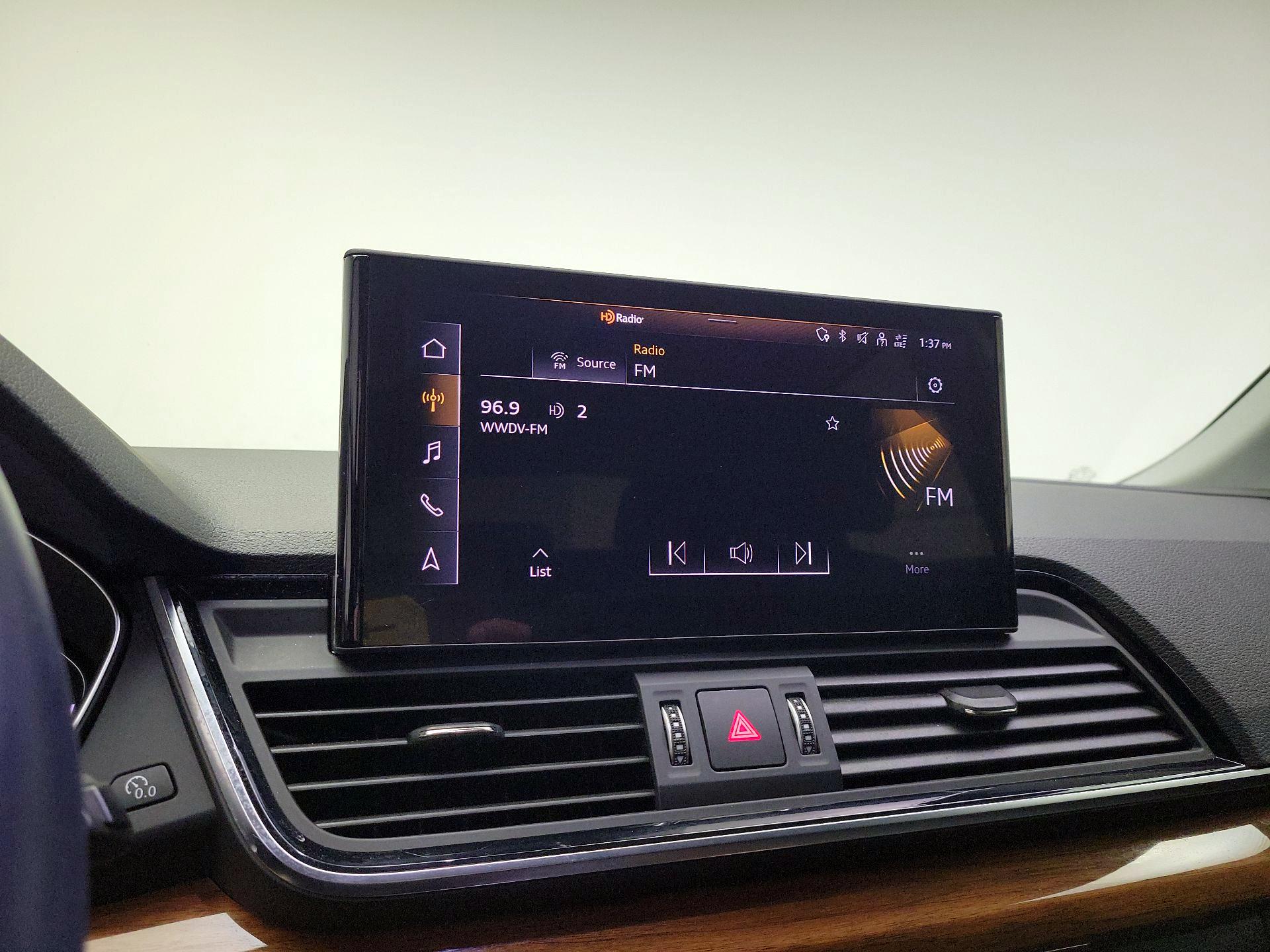 Thumbnail: 2022 Audi Q5 - 16