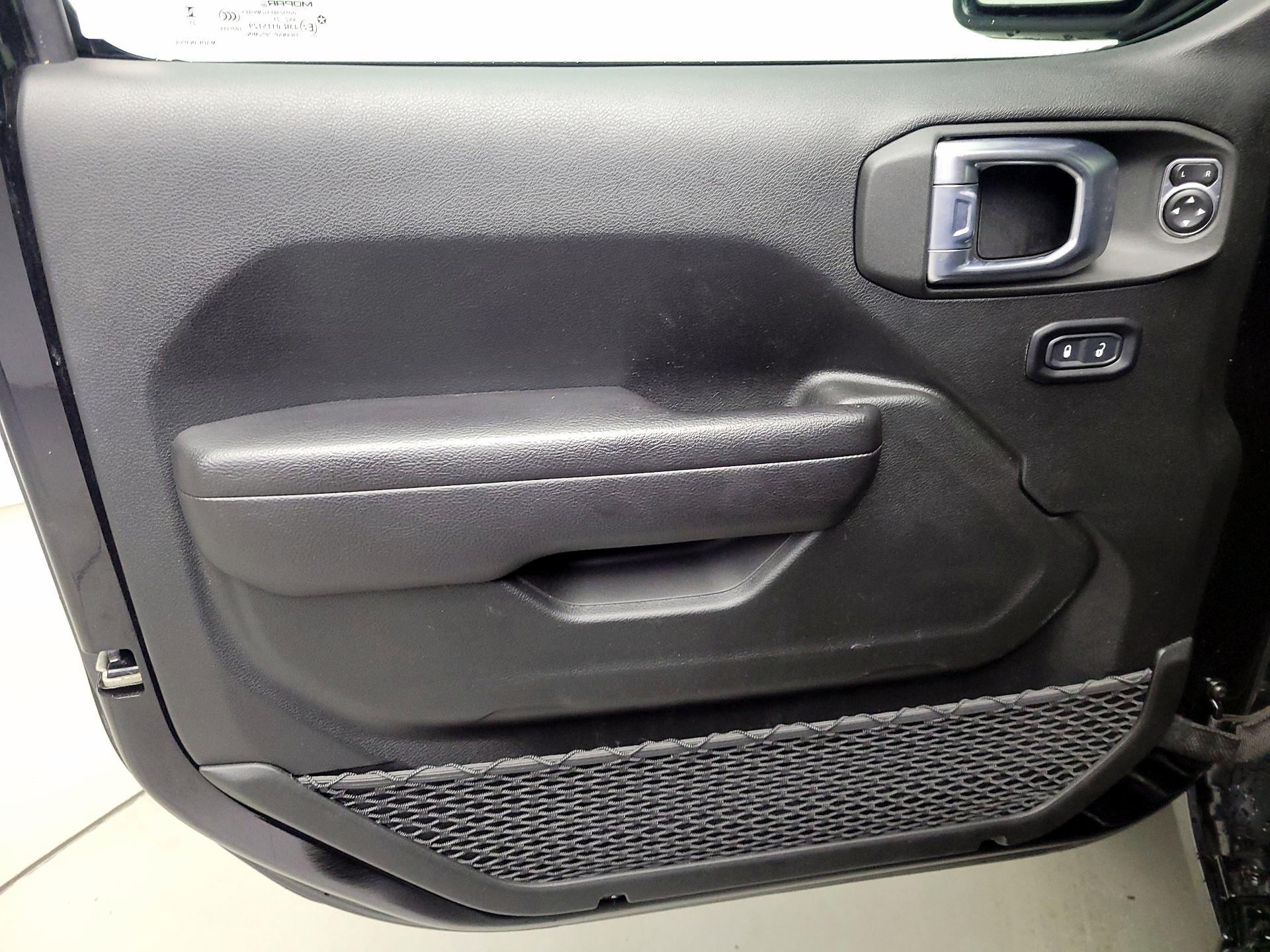 Thumbnail: 2023 Jeep Wrangler - 12