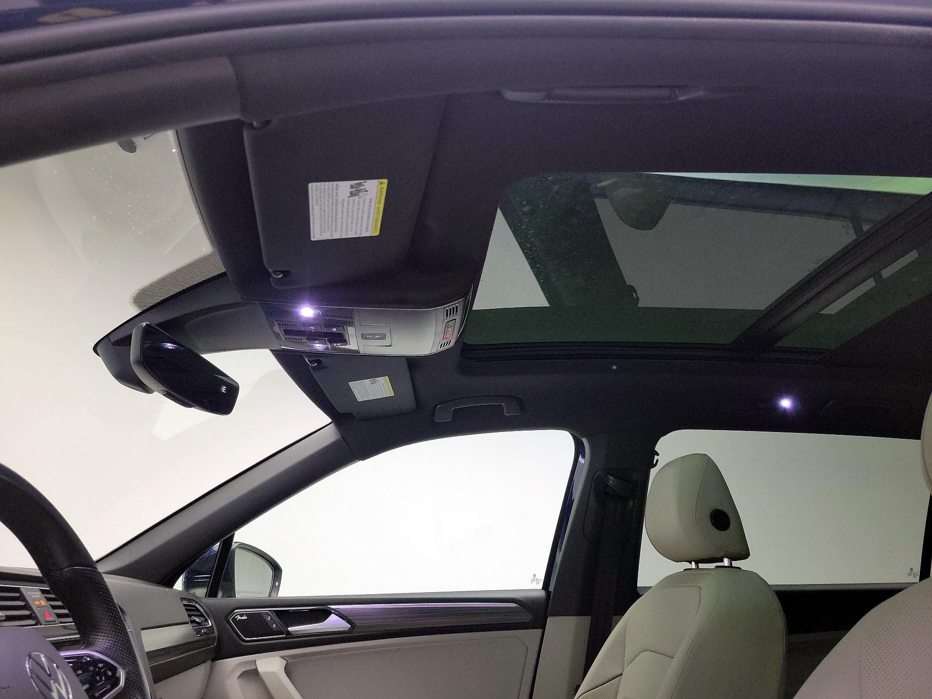 Thumbnail: 2022 Volkswagen Tiguan - 20