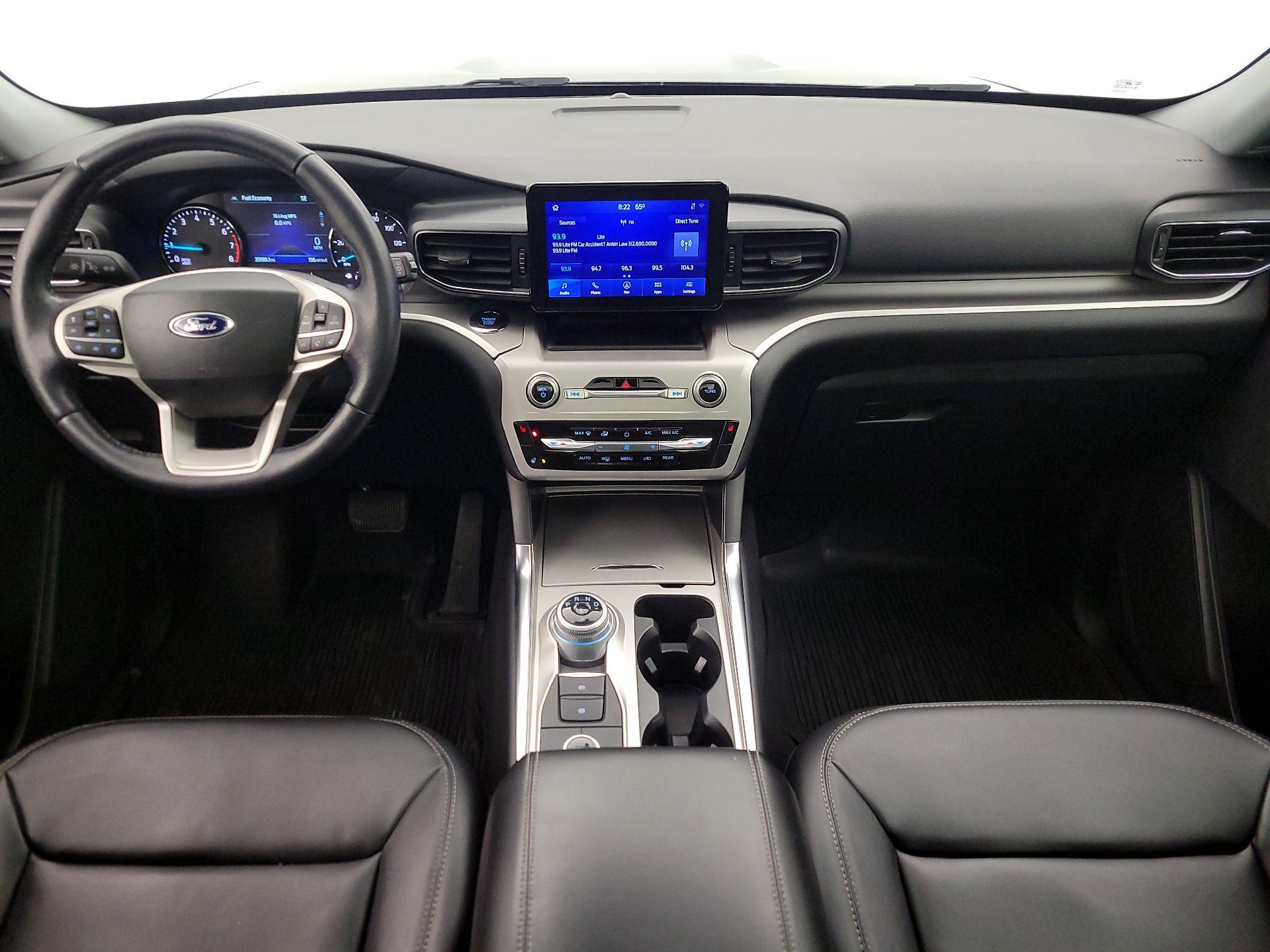 Thumbnail: 2022 Ford Explorer - 9