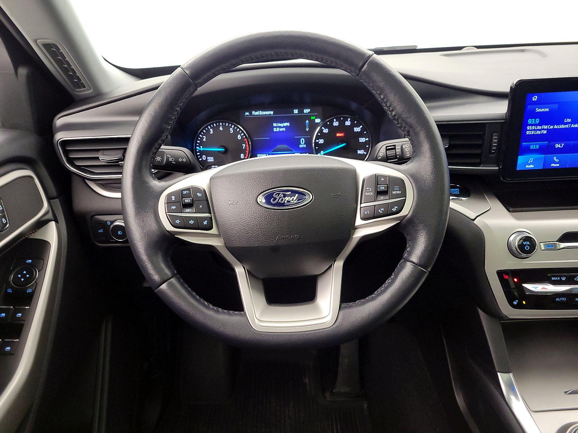 Thumbnail: 2022 Ford Explorer - 10