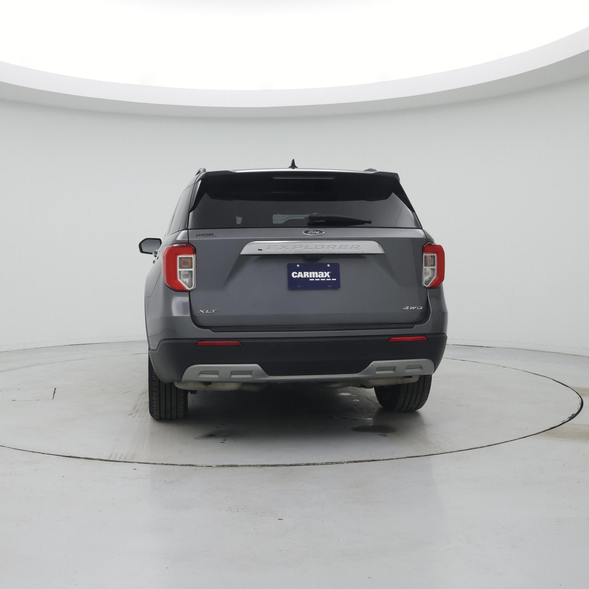 Thumbnail: 2022 Ford Explorer - 6