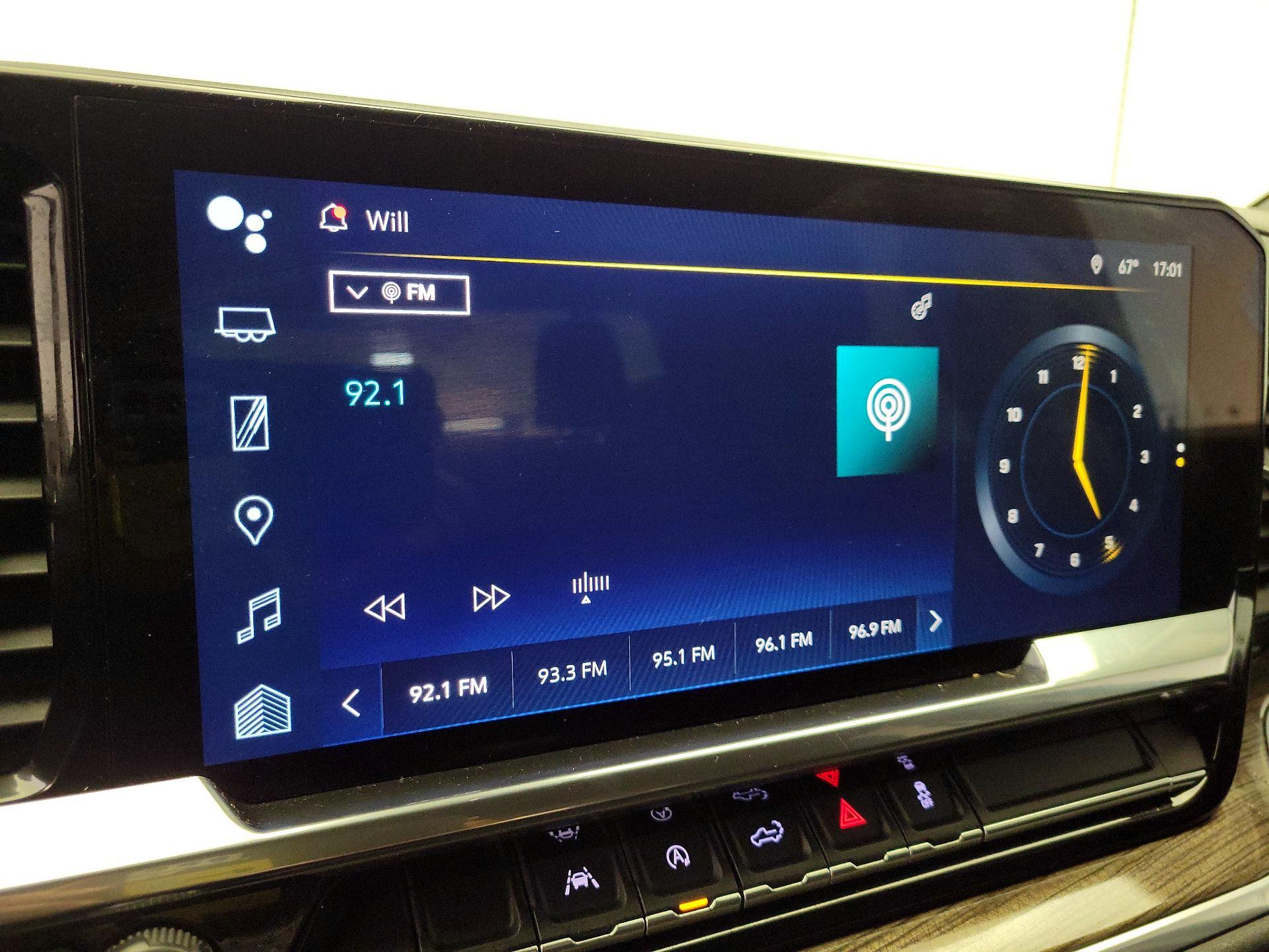 Thumbnail: 2022 Chevrolet Silverado 1500 - 16