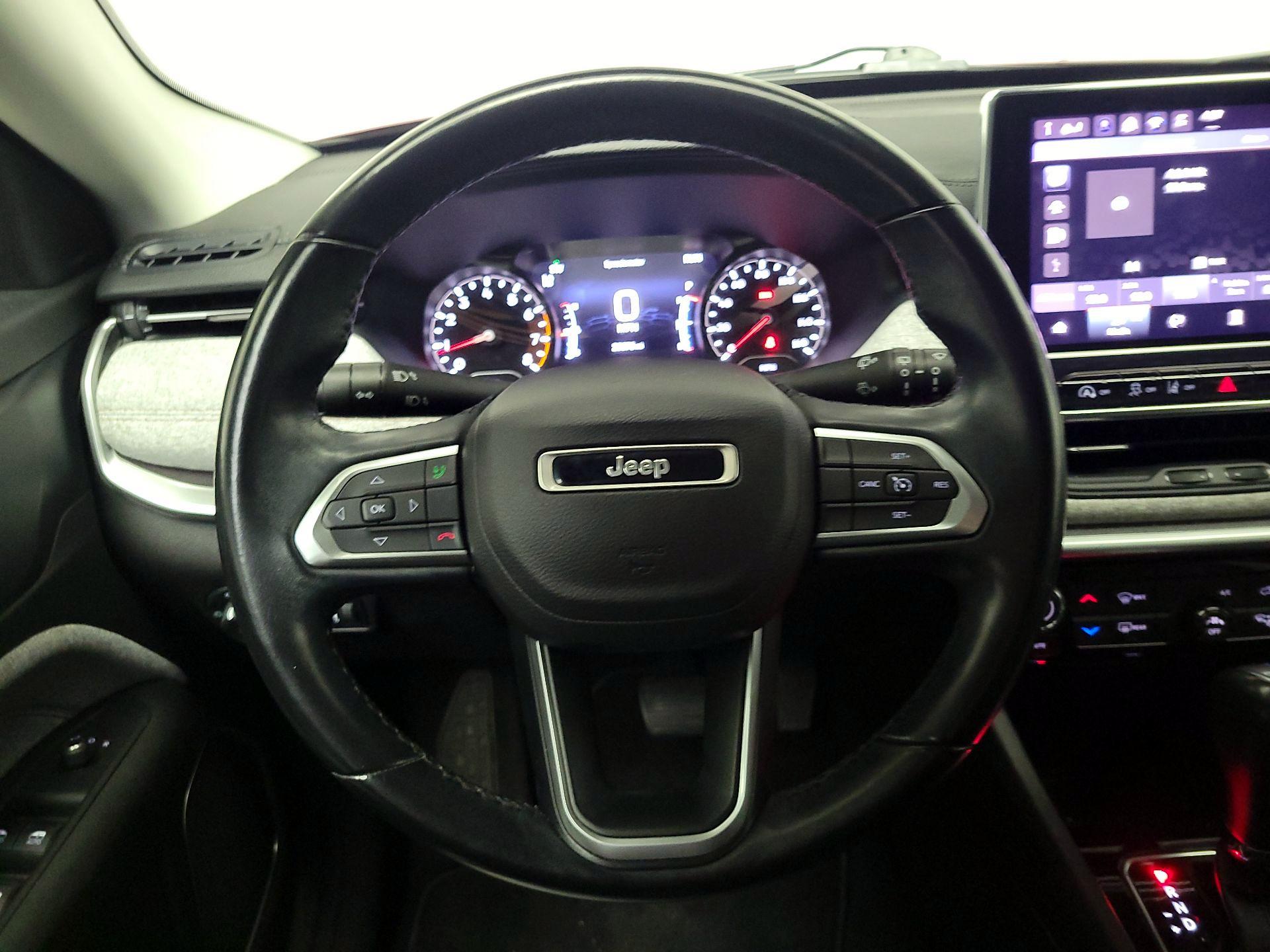 Thumbnail: 2022 Jeep Compass - 10