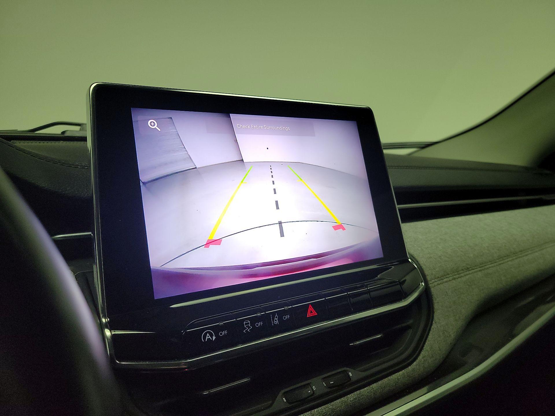 Thumbnail: 2022 Jeep Compass - 14