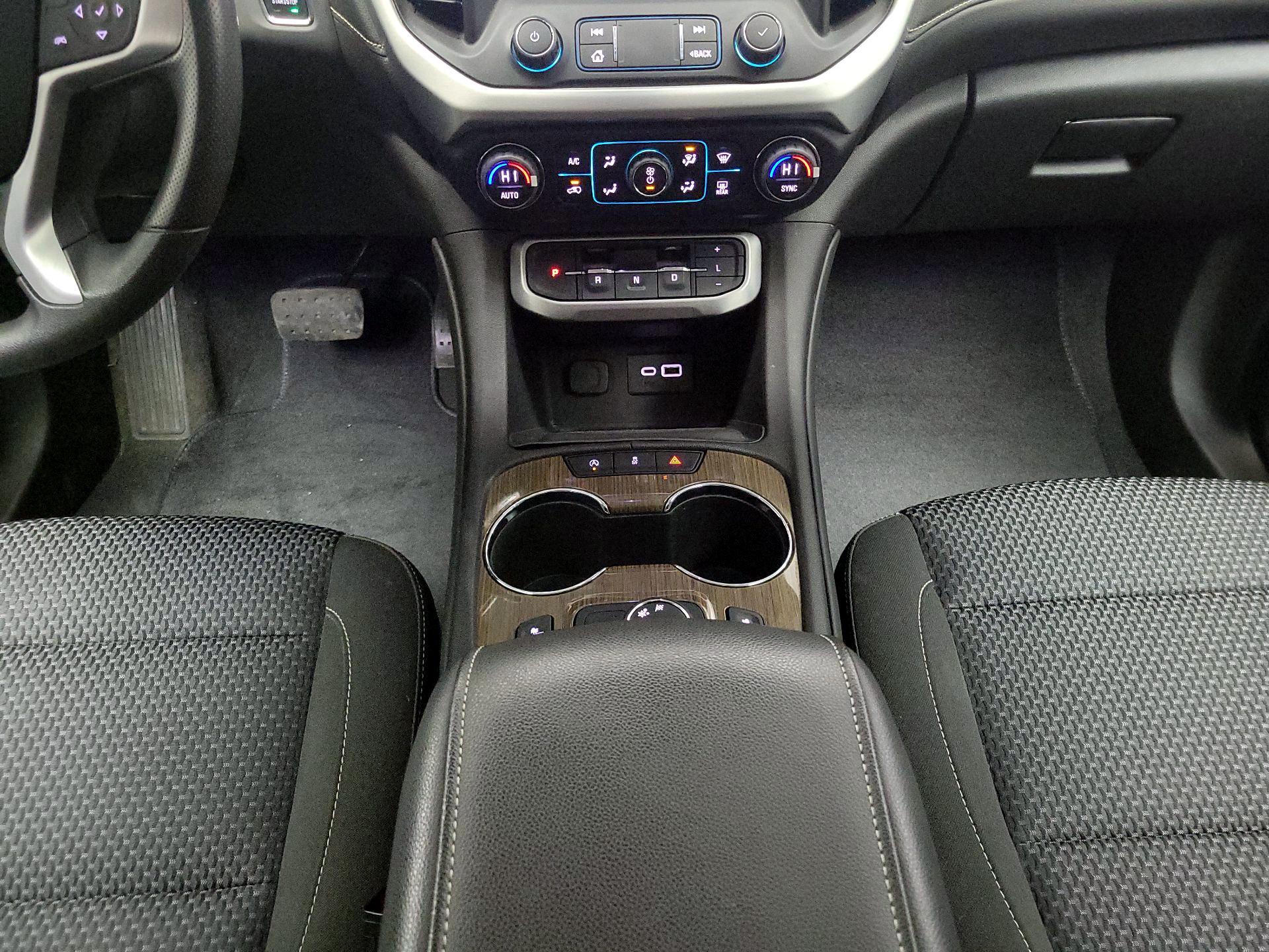 Thumbnail: 2023 GMC Acadia - 17