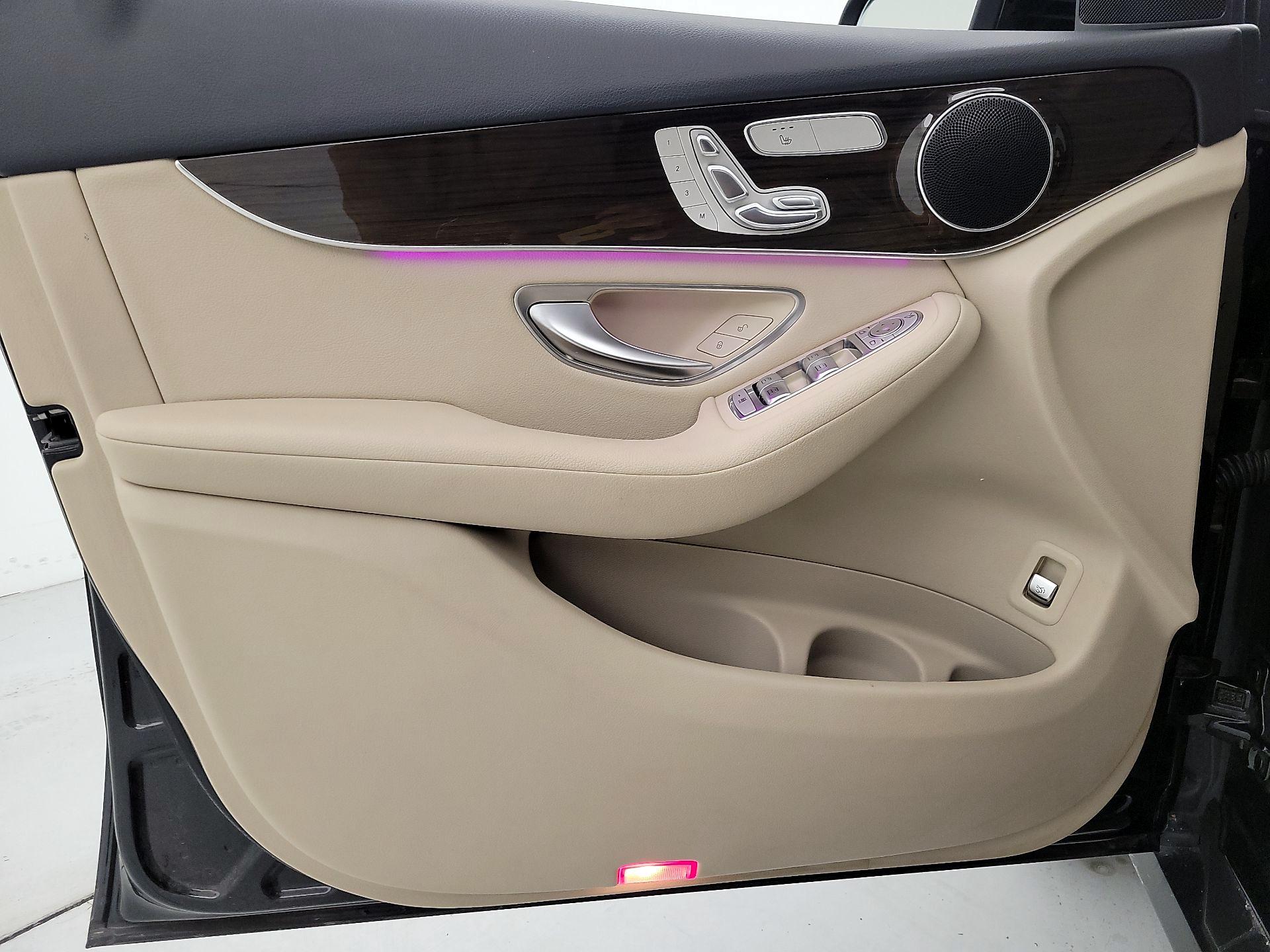 Thumbnail: 2021 Mercedes-Benz GLC - 12