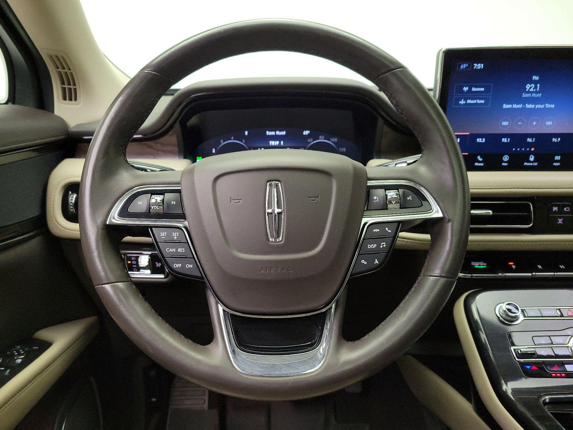 Thumbnail: 2023 Lincoln Nautilus - 10