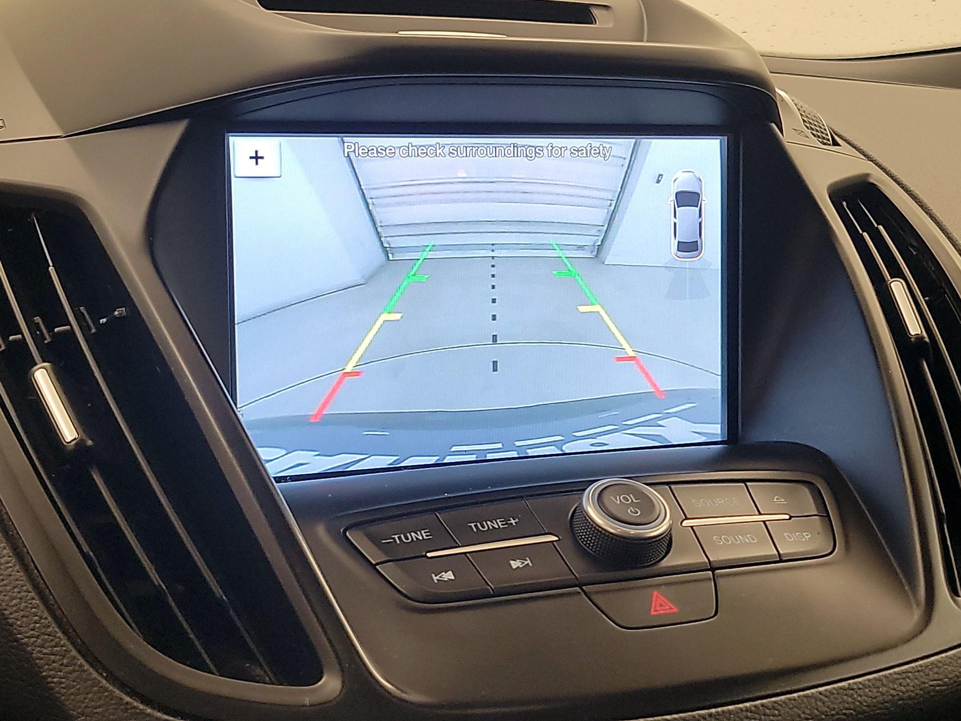 Thumbnail: 2017 Ford Escape - 14