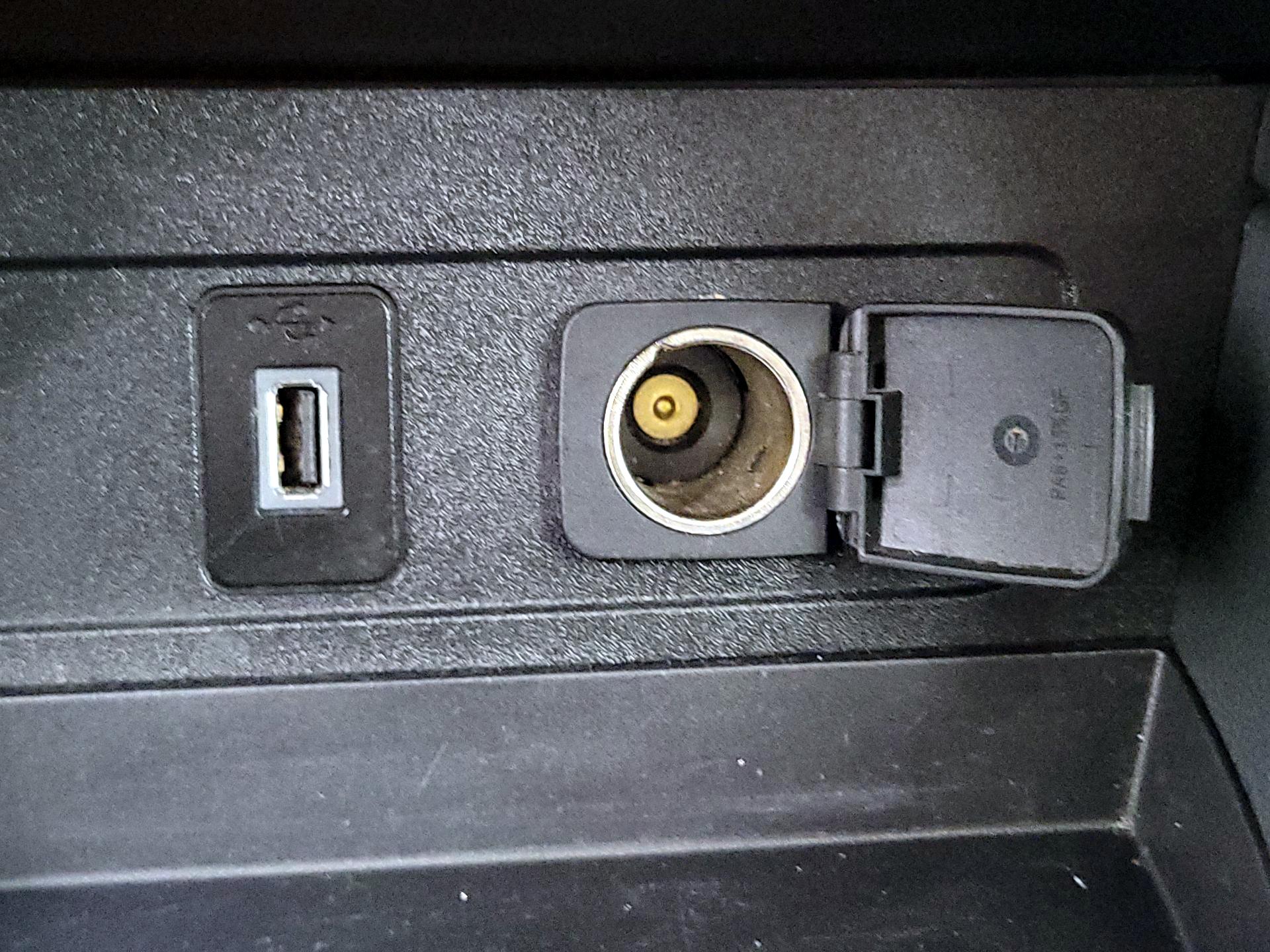 Thumbnail: 2017 Ford Escape - 18