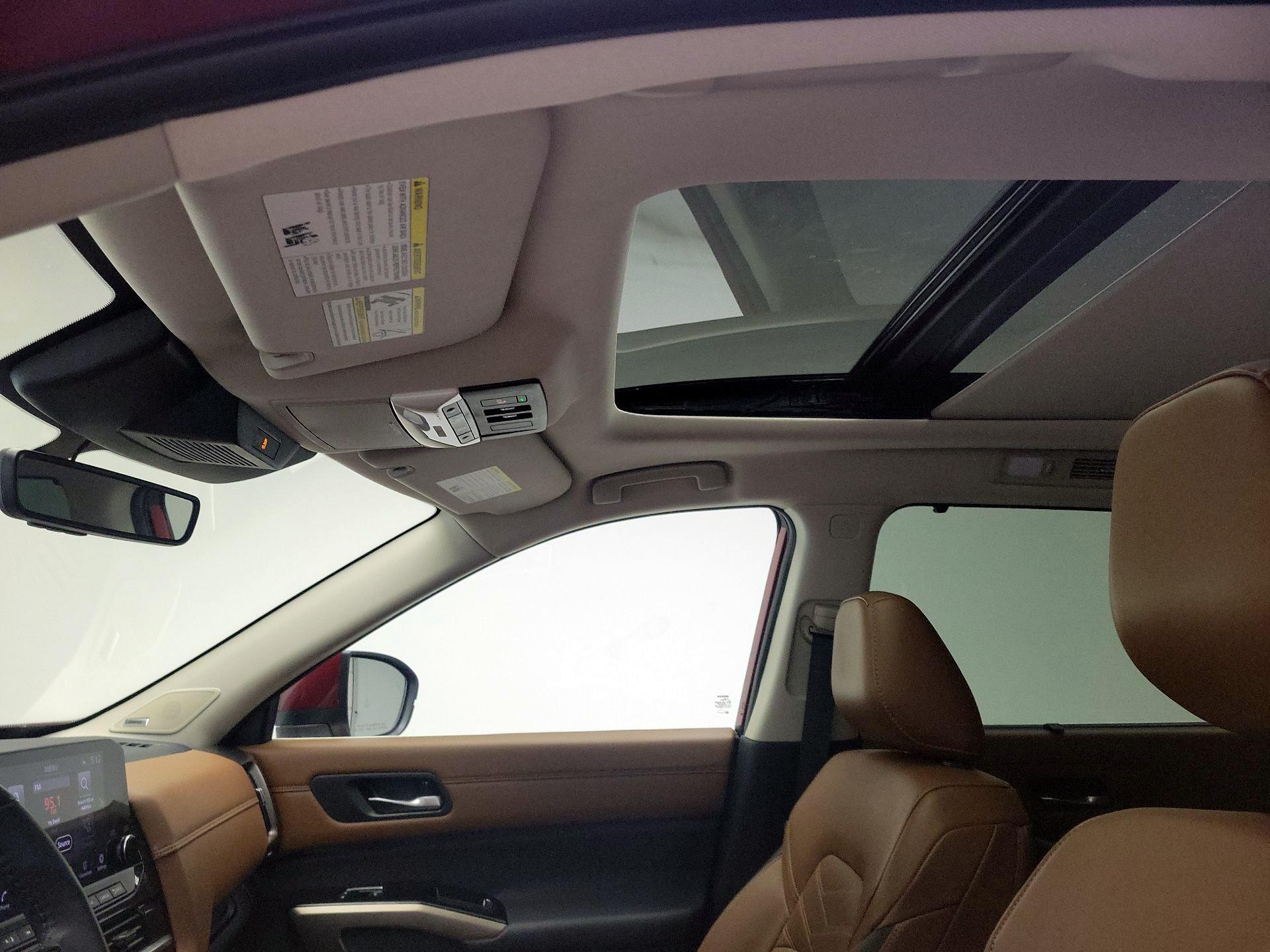 Thumbnail: 2024 Nissan Pathfinder - 20