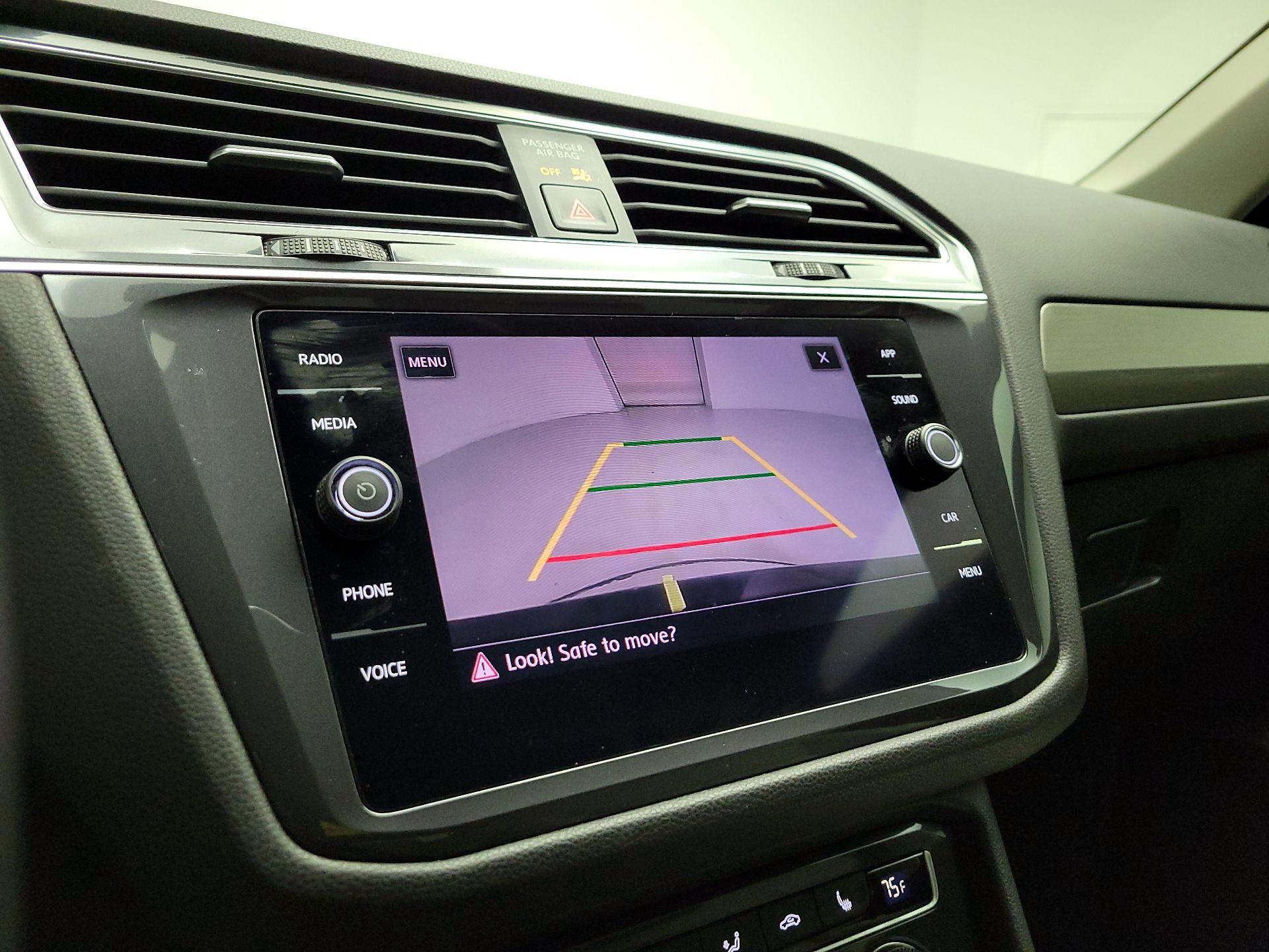 Thumbnail: 2020 Volkswagen Tiguan - 13